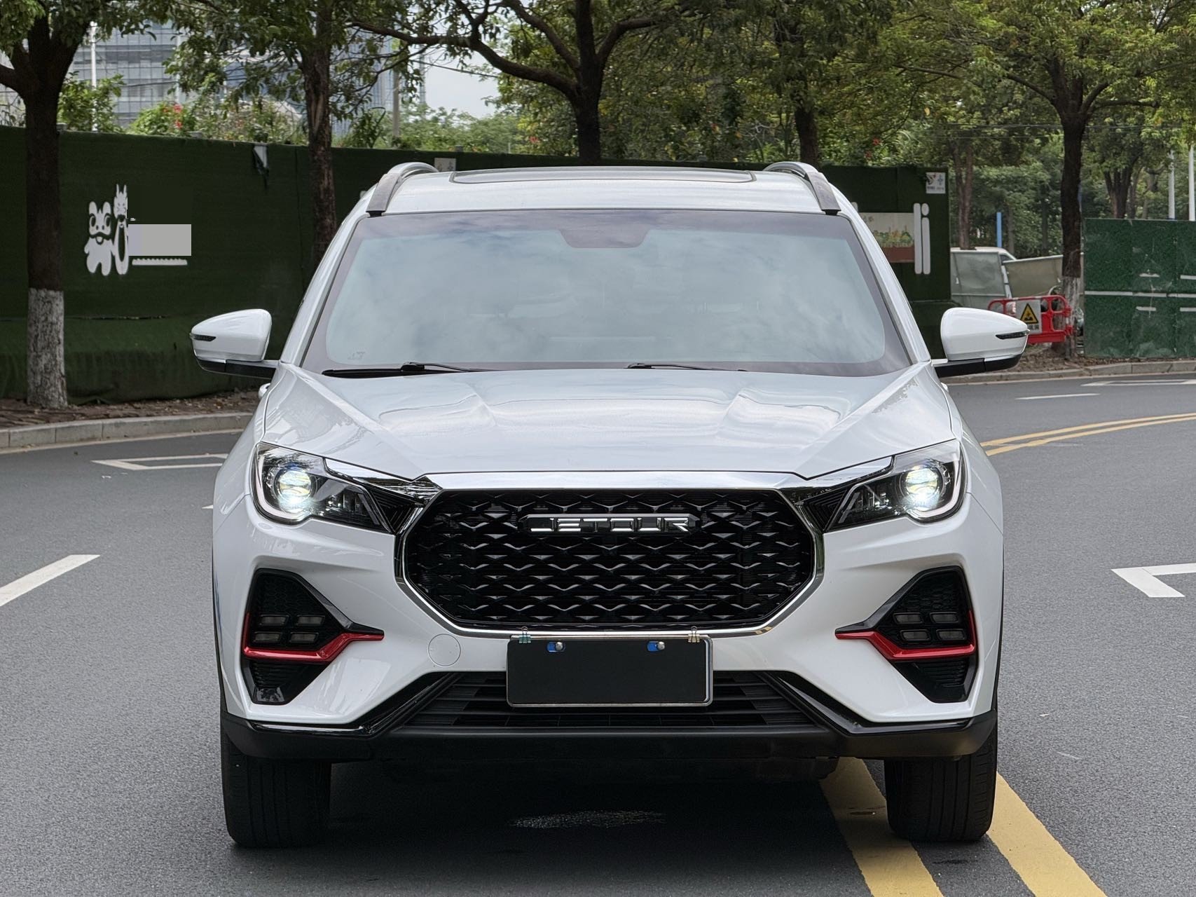 JETOUR 2023 X70 1.5T Beyond PRO 7-Seater