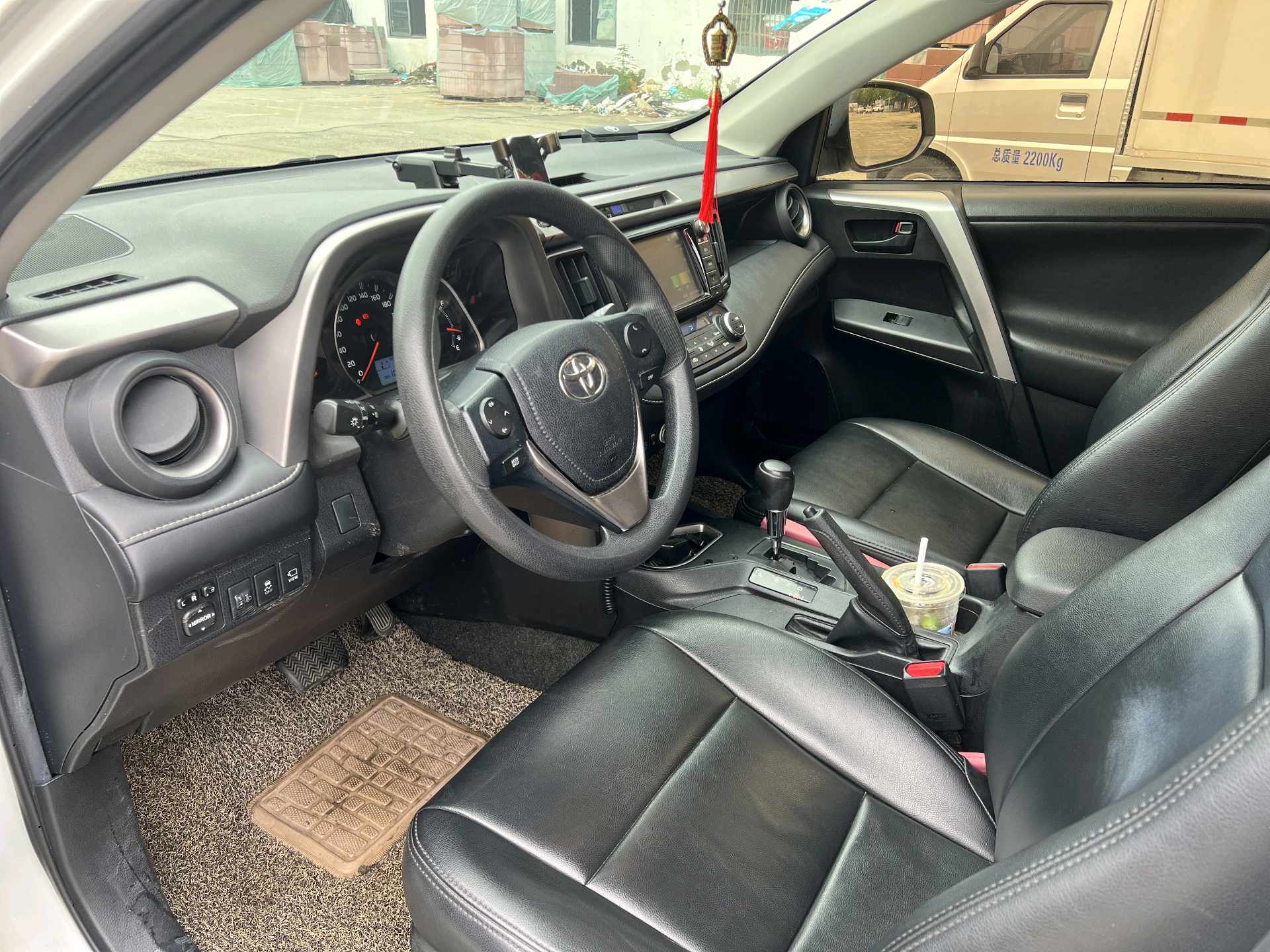 Toyota 2016 RAV4 2.0 CVT 2WD Urban Edition