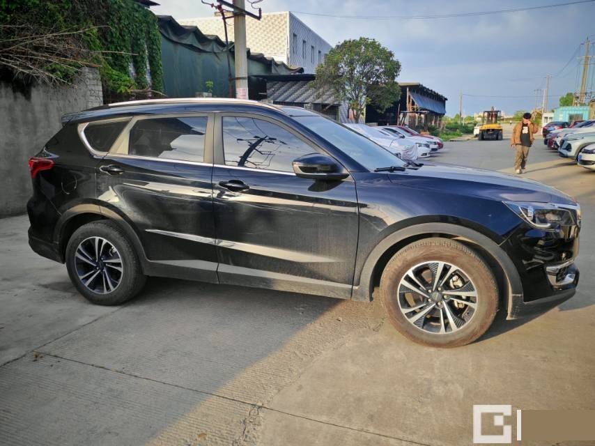 JETOUR 2023 X70 1.5T Flagship 7-Seater