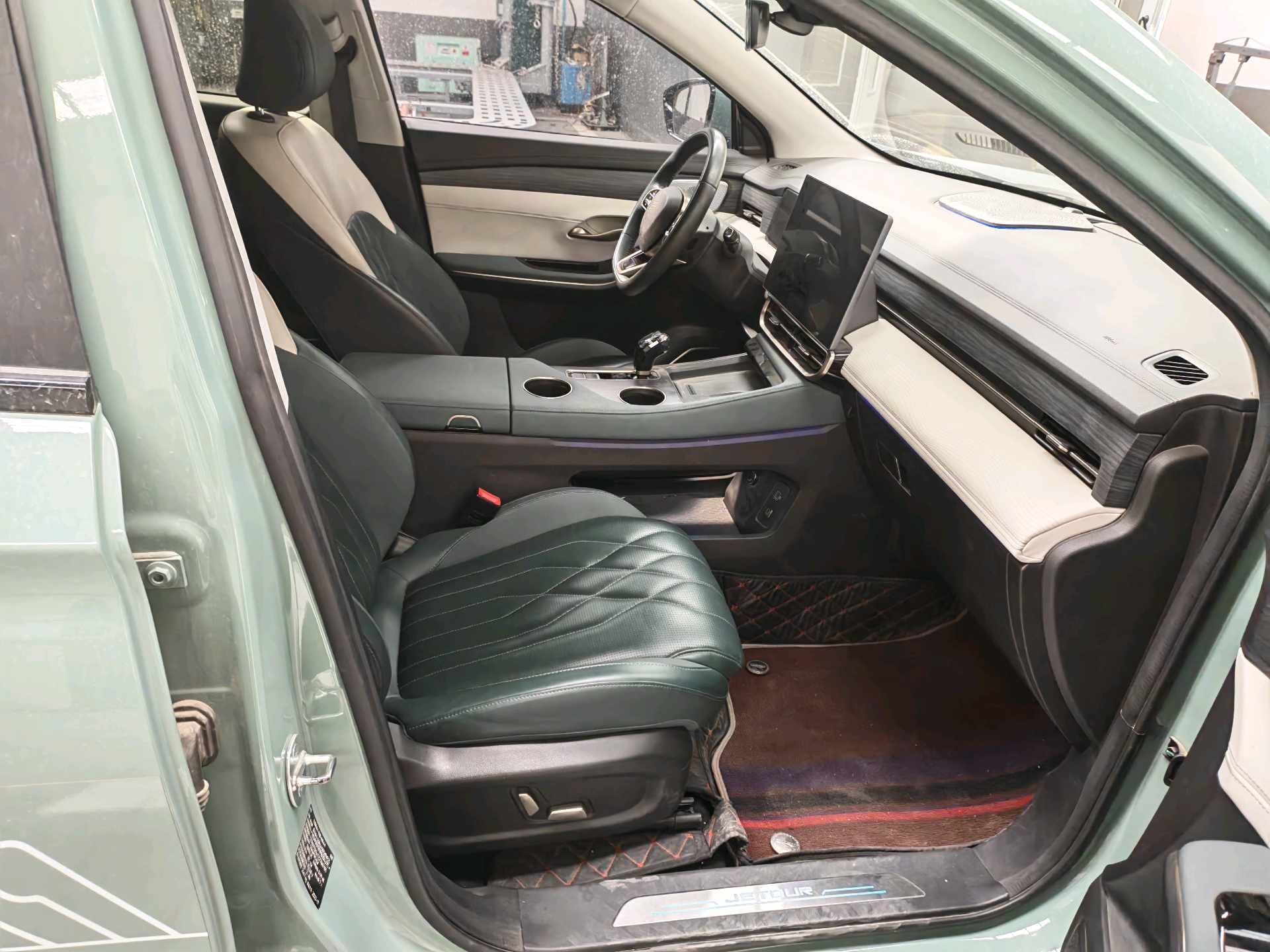 JETOUR 2023 Shanhai L9 1.5TD Max 7-Seater