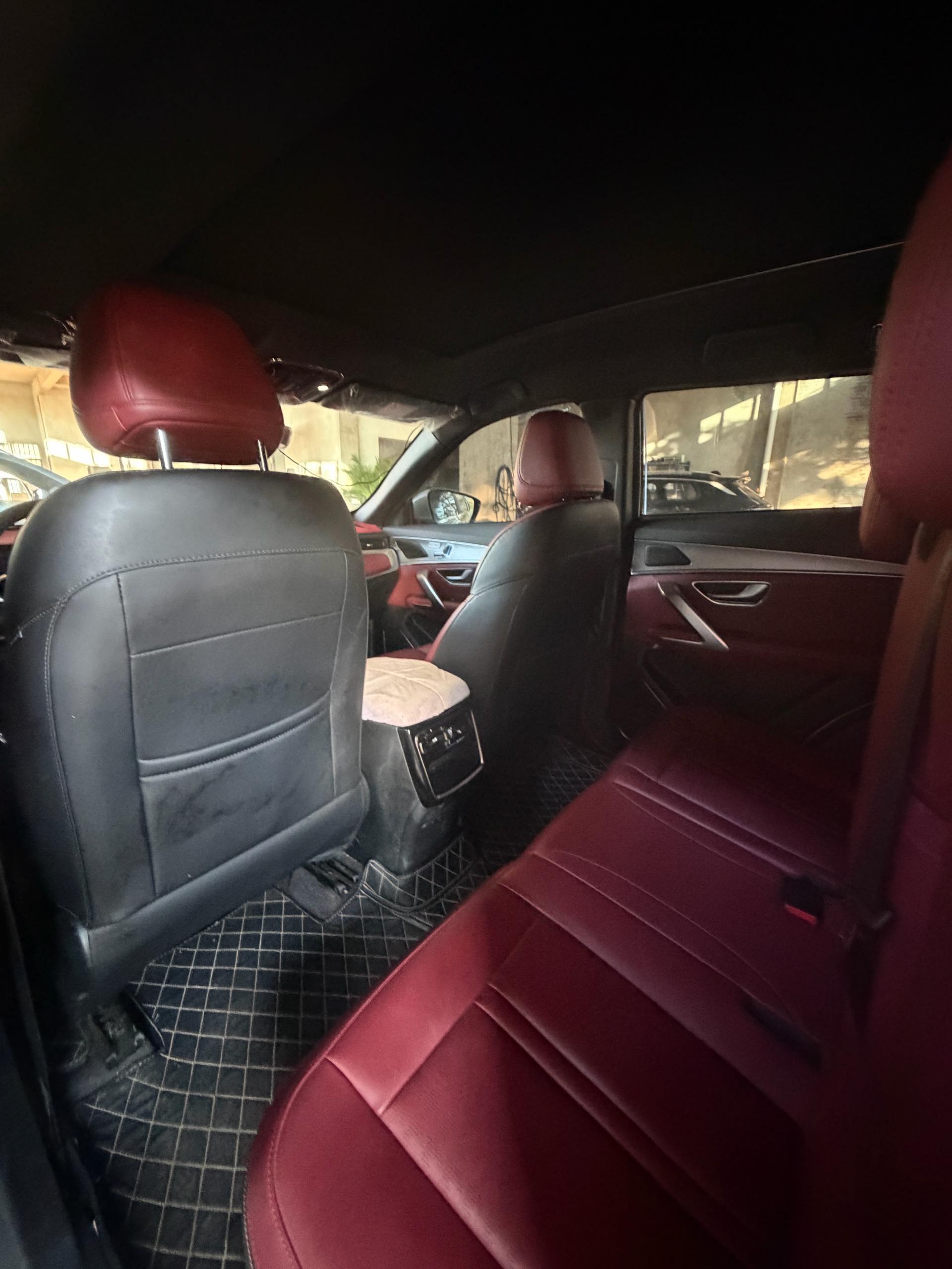 JETOUR 2025 X70 PLUS 1.5T Champion Edition MAX+ 7-Seater