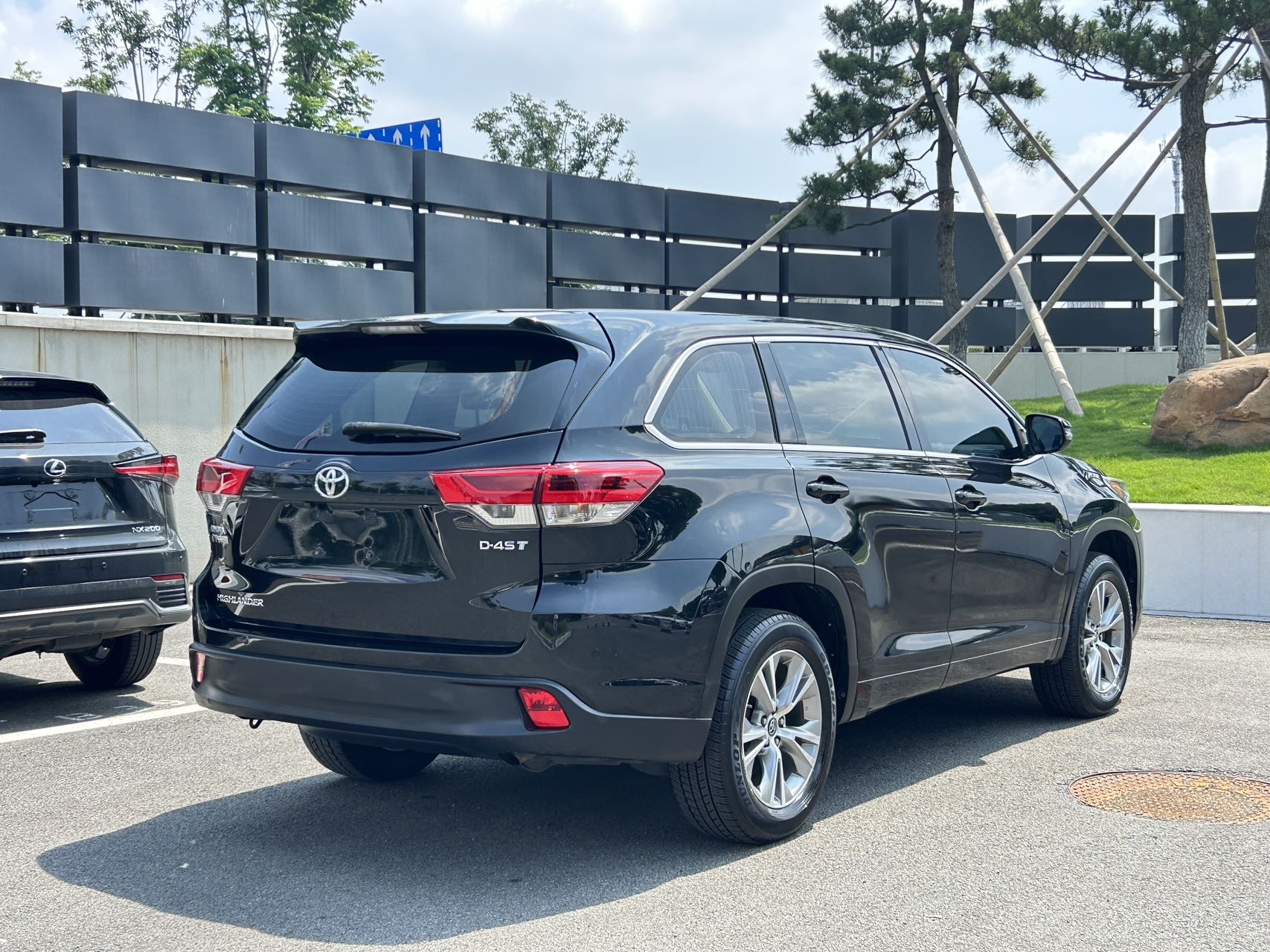 Toyota 2019 Highlander 2.0T 2WD Elite 7-Seater