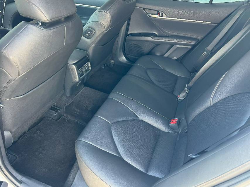 Toyota 2023 Camry 2.0G CVT Luxury Edition