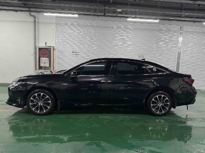 Toyota 2023 Avalon Hybrid 2.5 CVT Luxury Edition