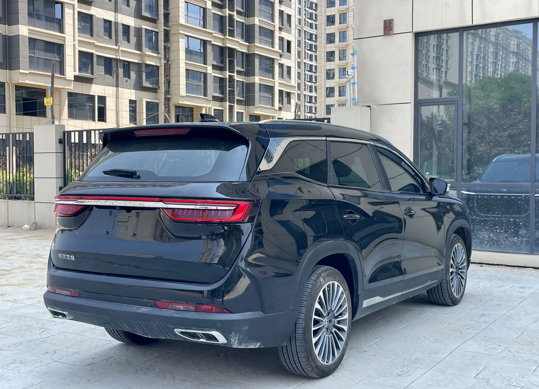 JETOUR 2025 Shanhai L9 1.5TD Executive 7-Seater