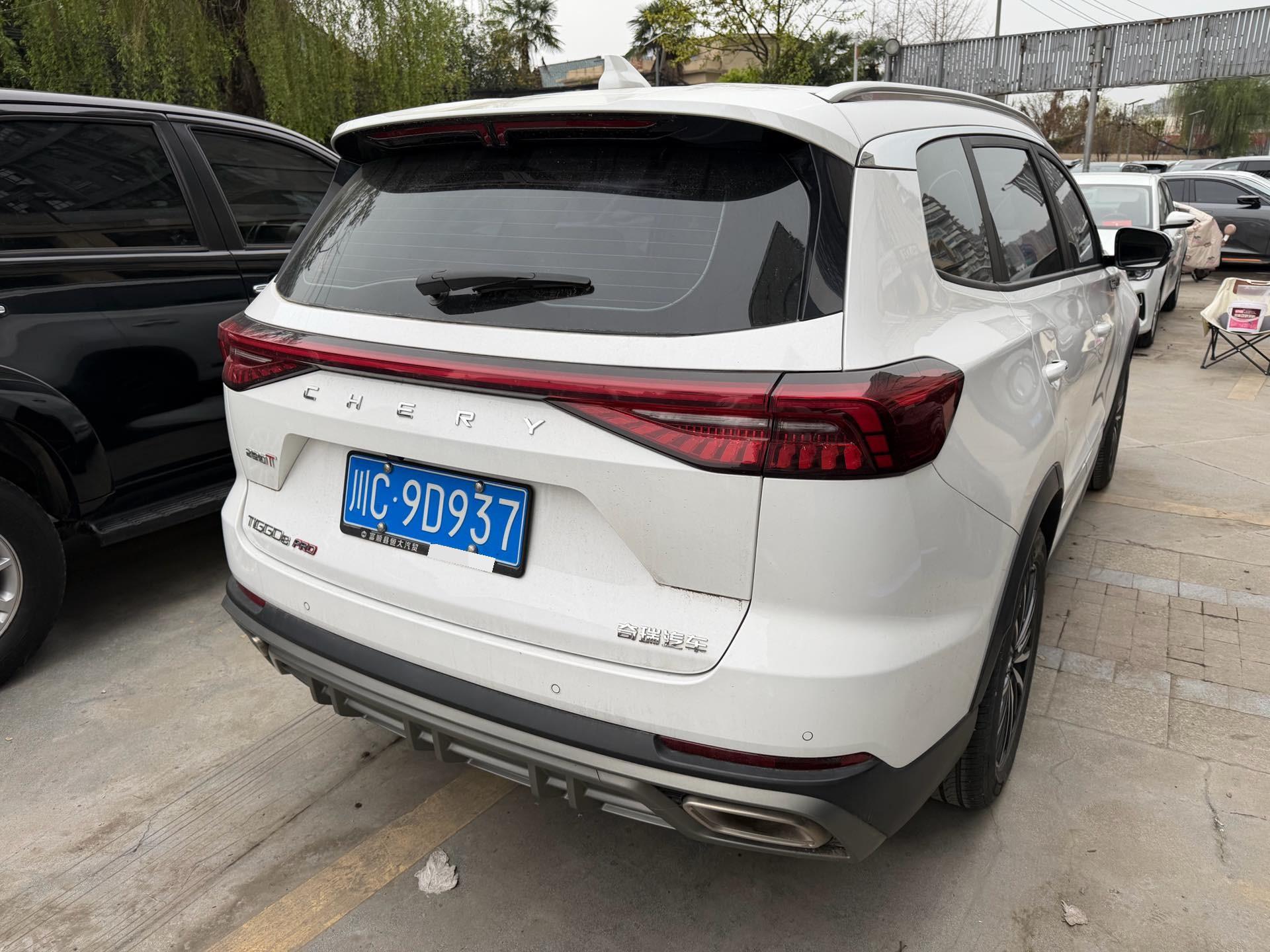 奇瑞 2022款 瑞虎8 PRO 1.6T 290T 两驱天穹版5座