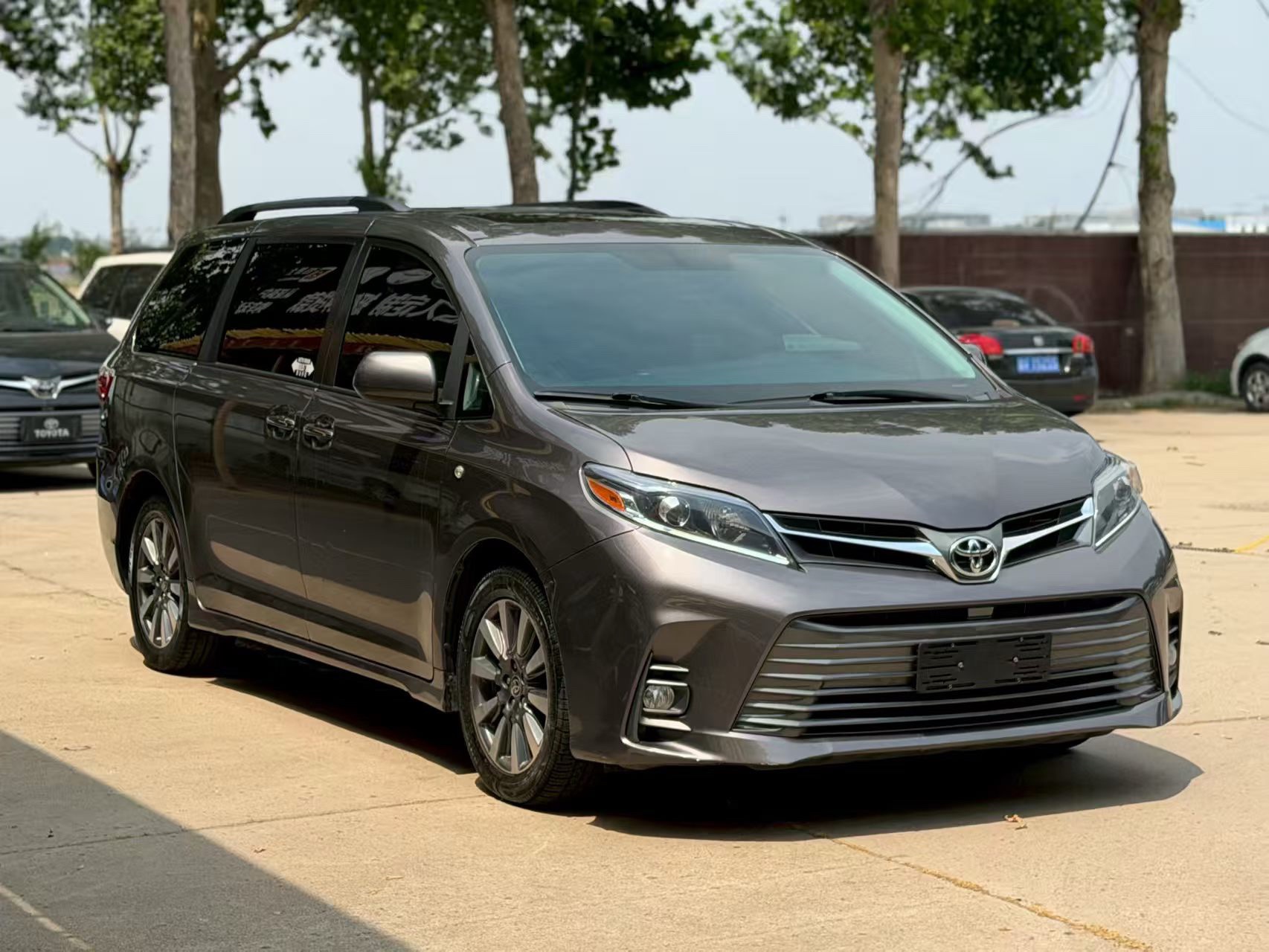 丰田 赛那(进口) 2019款 塞纳 3.5 XLE Mobility Auto Access 两驱7座 美规版