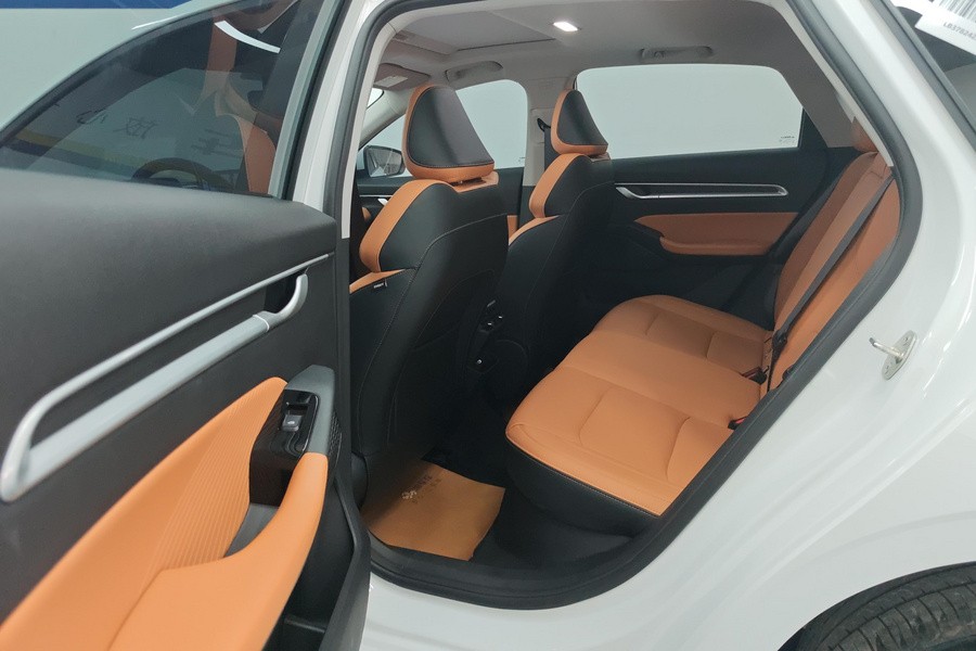 Geely 2025 Emgrand Sedan 1.5 CVT Flagship