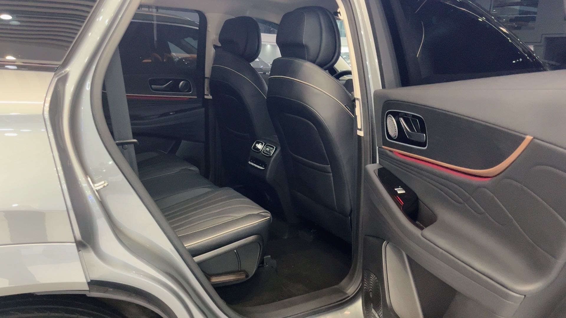 Chery 2023 Tiggo 9 2.0T 400T 2WD Luxury 7-Seater