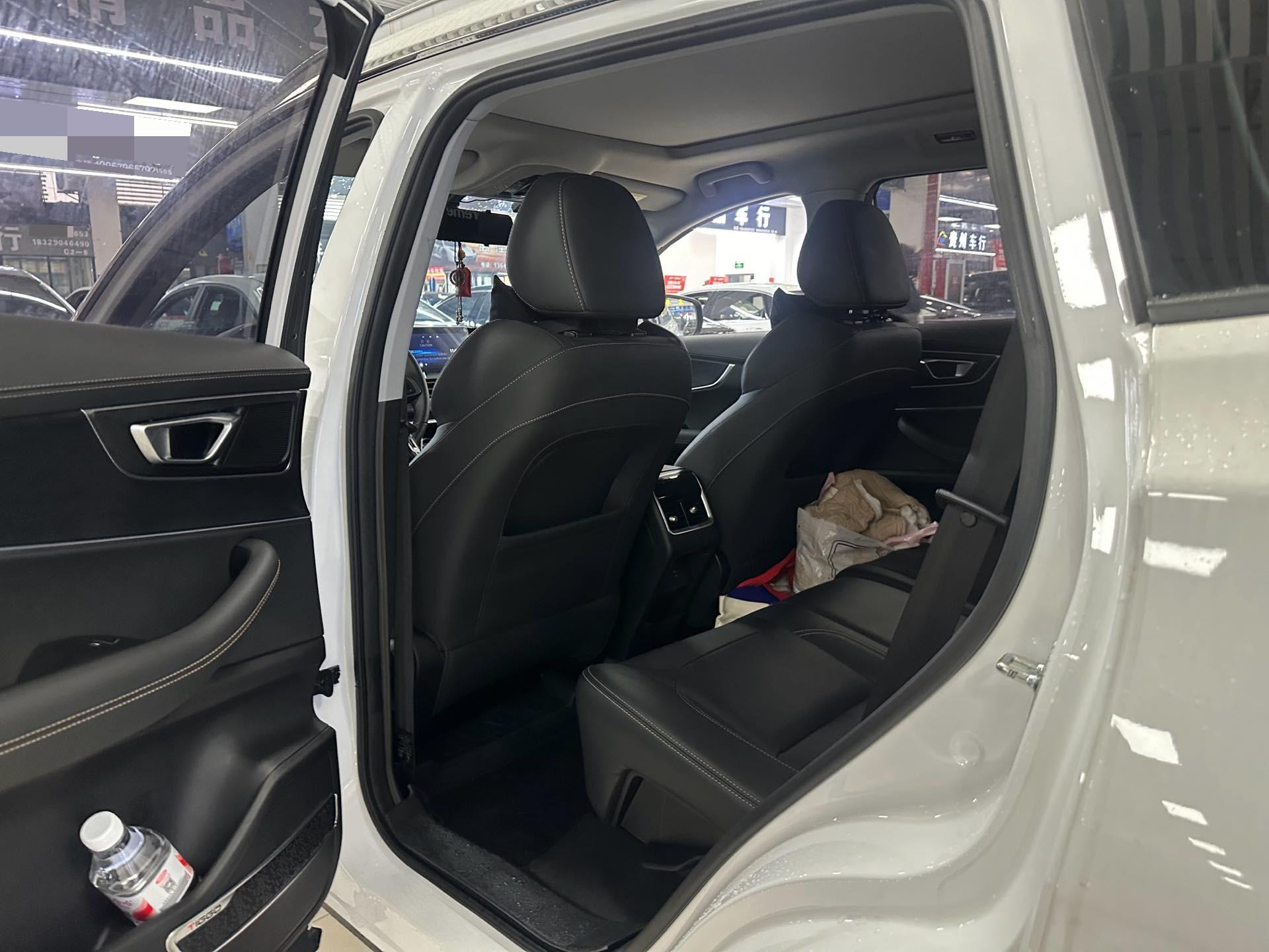 Chery 2022 Tiggo 8 1.5TCI New Dynamic Supreme 5-Seater