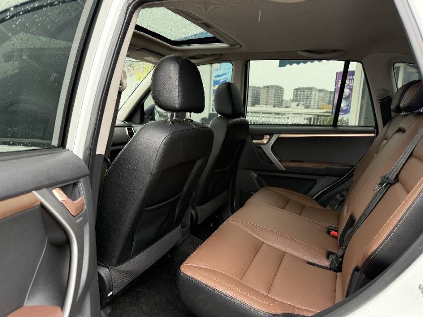 Chery Tiggo 8 2020 Tiggo 3 1.5 Million Global Edition Elite
