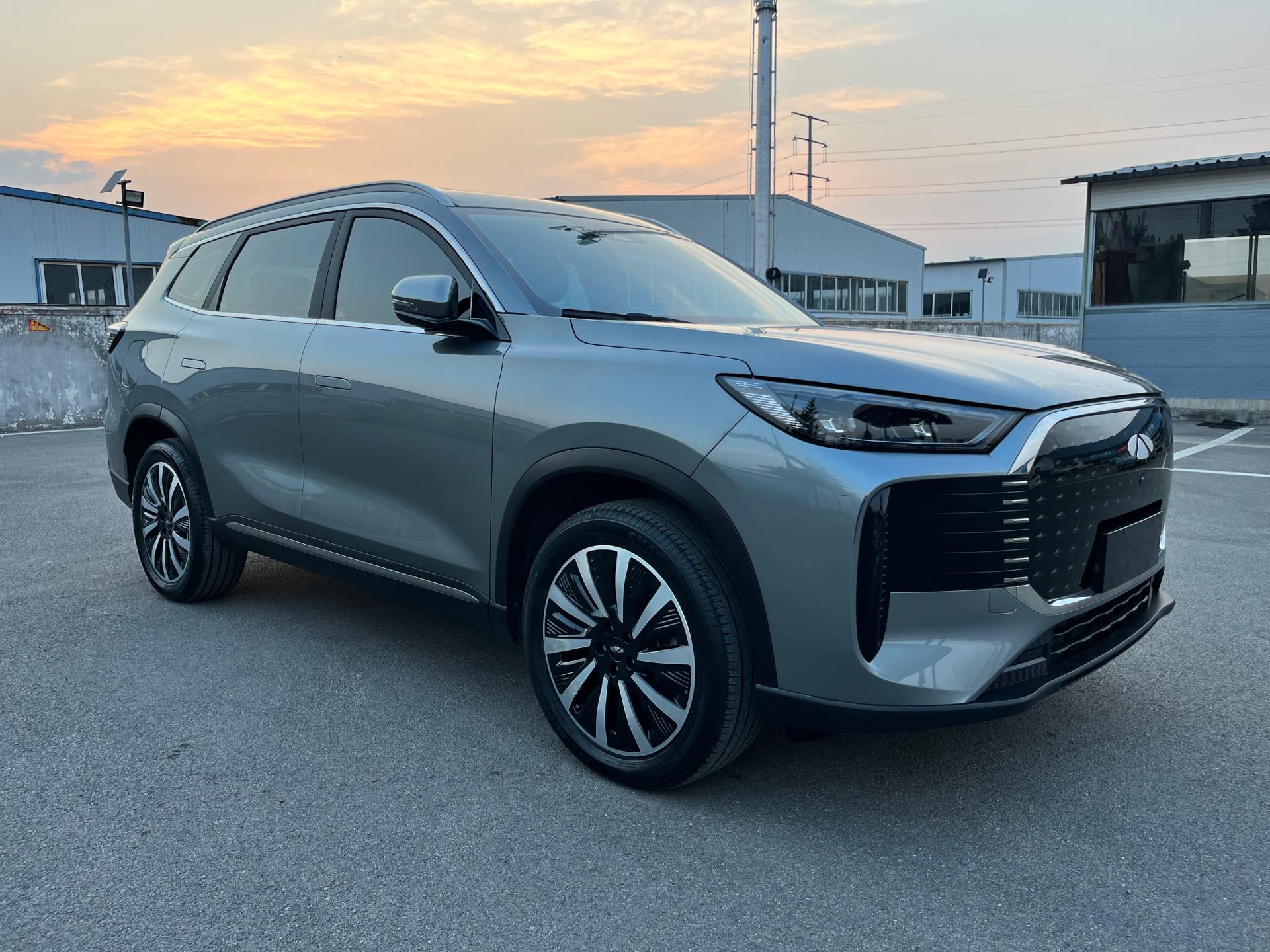 Chery 2025 Fengyun T8 1.5T 130km Luxury 5-Seater