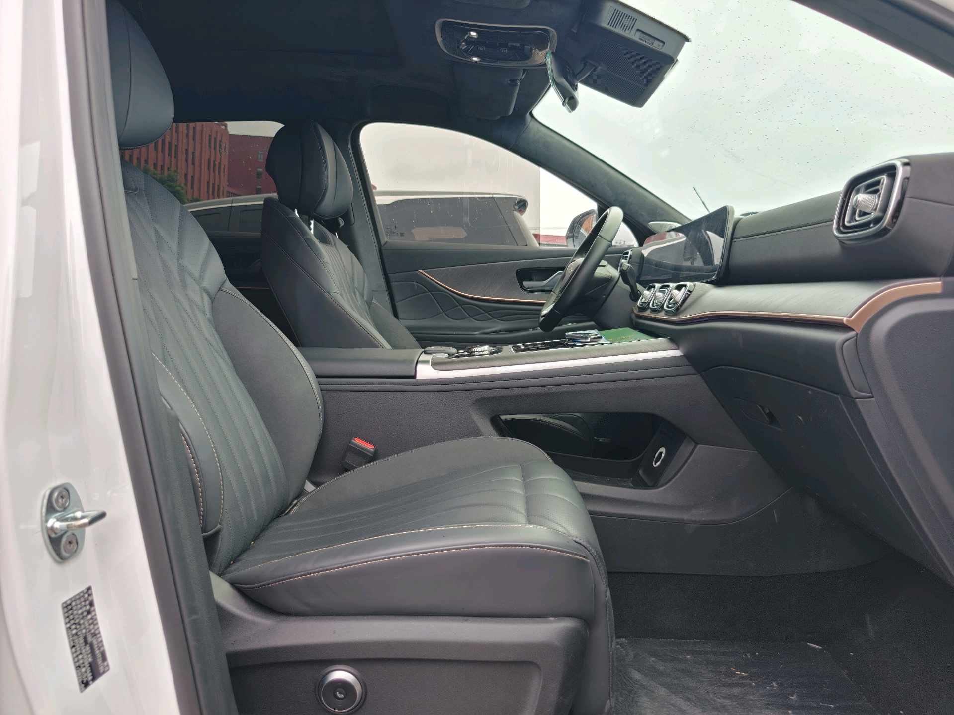 Chery 2025 Tiggo 9 2.0T 2WD Luxury 5-Seater