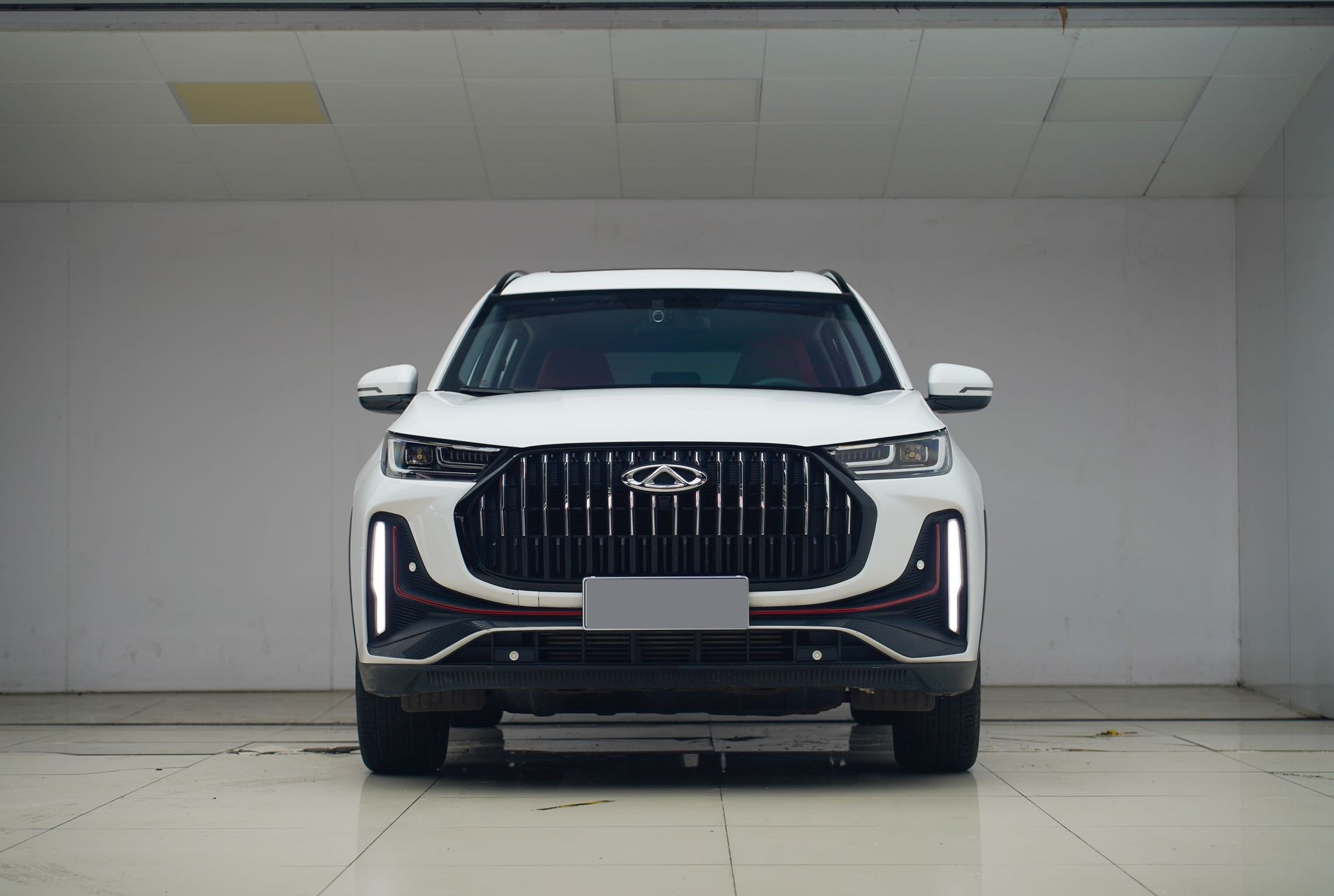 奇瑞 2023款 瑞虎7 PLUS 1.6TGDI 尊贵型
