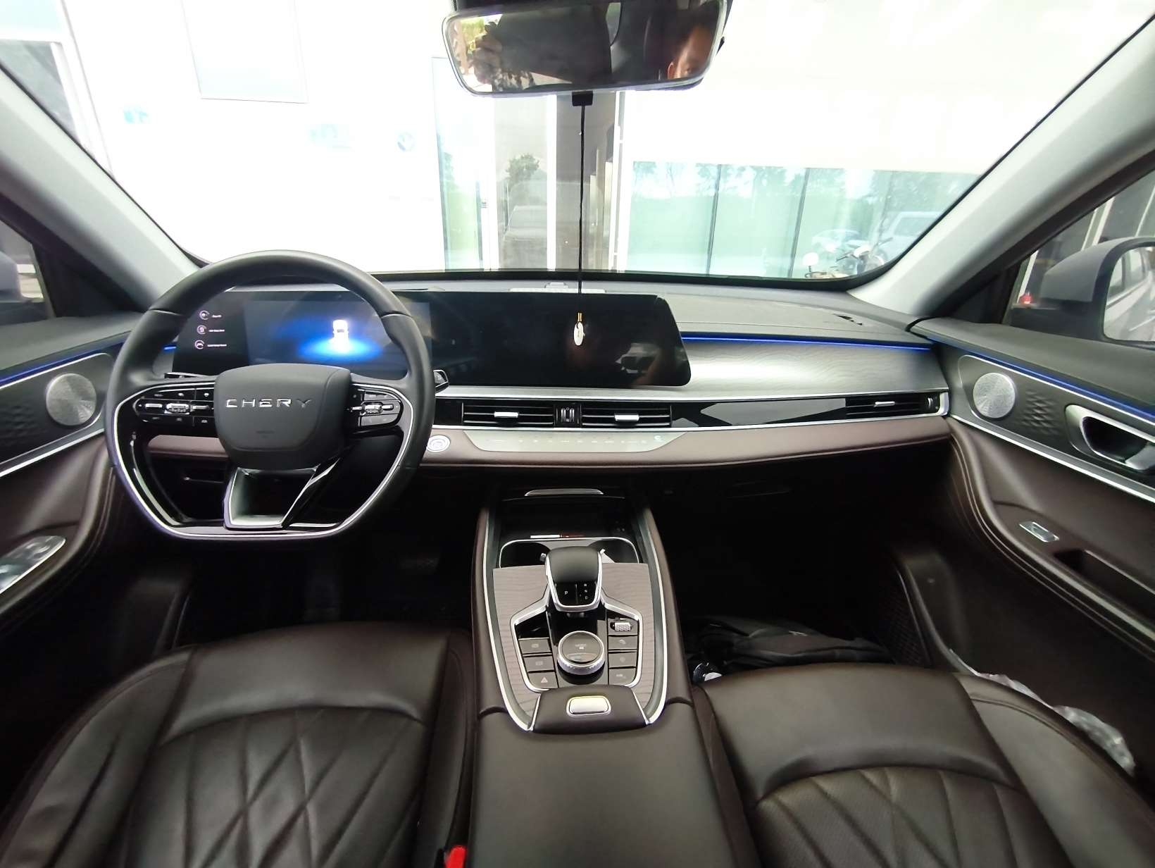 奇瑞 2022款 瑞虎8 PRO 1.6T 290T 两驱浩瀚版5座