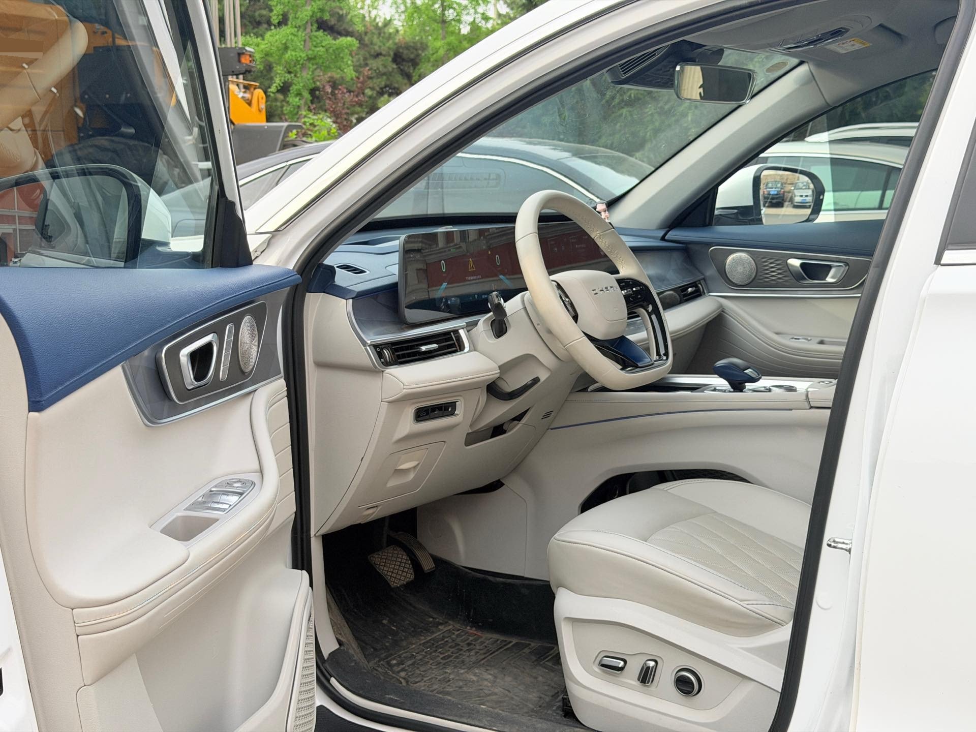 奇瑞 瑞虎8 PRO 新能源 2023款 瑞虎8 PRO PHEV 1.5T 纵享版