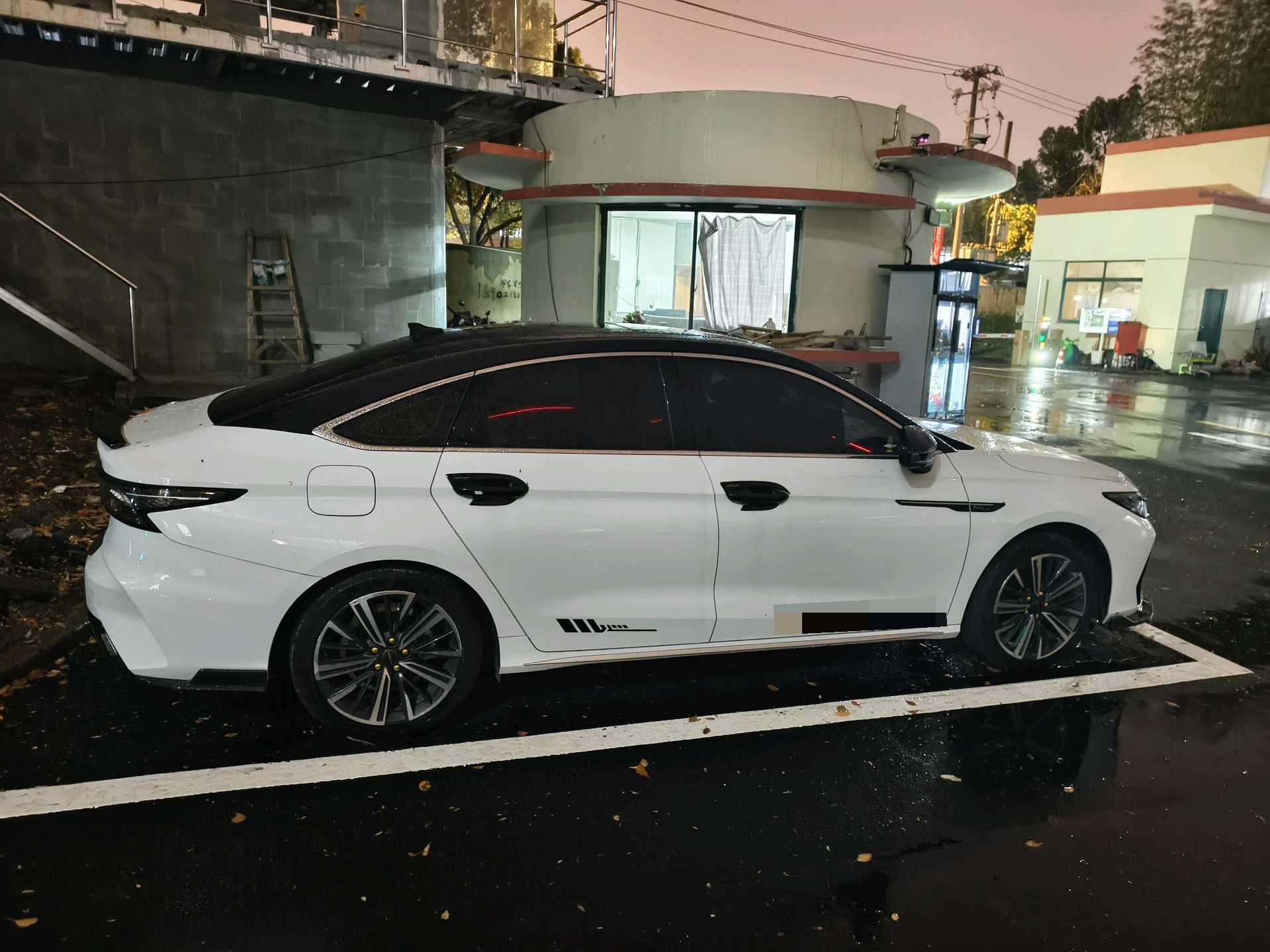 Chery 2022 Arrizo 8 1.6T Yi