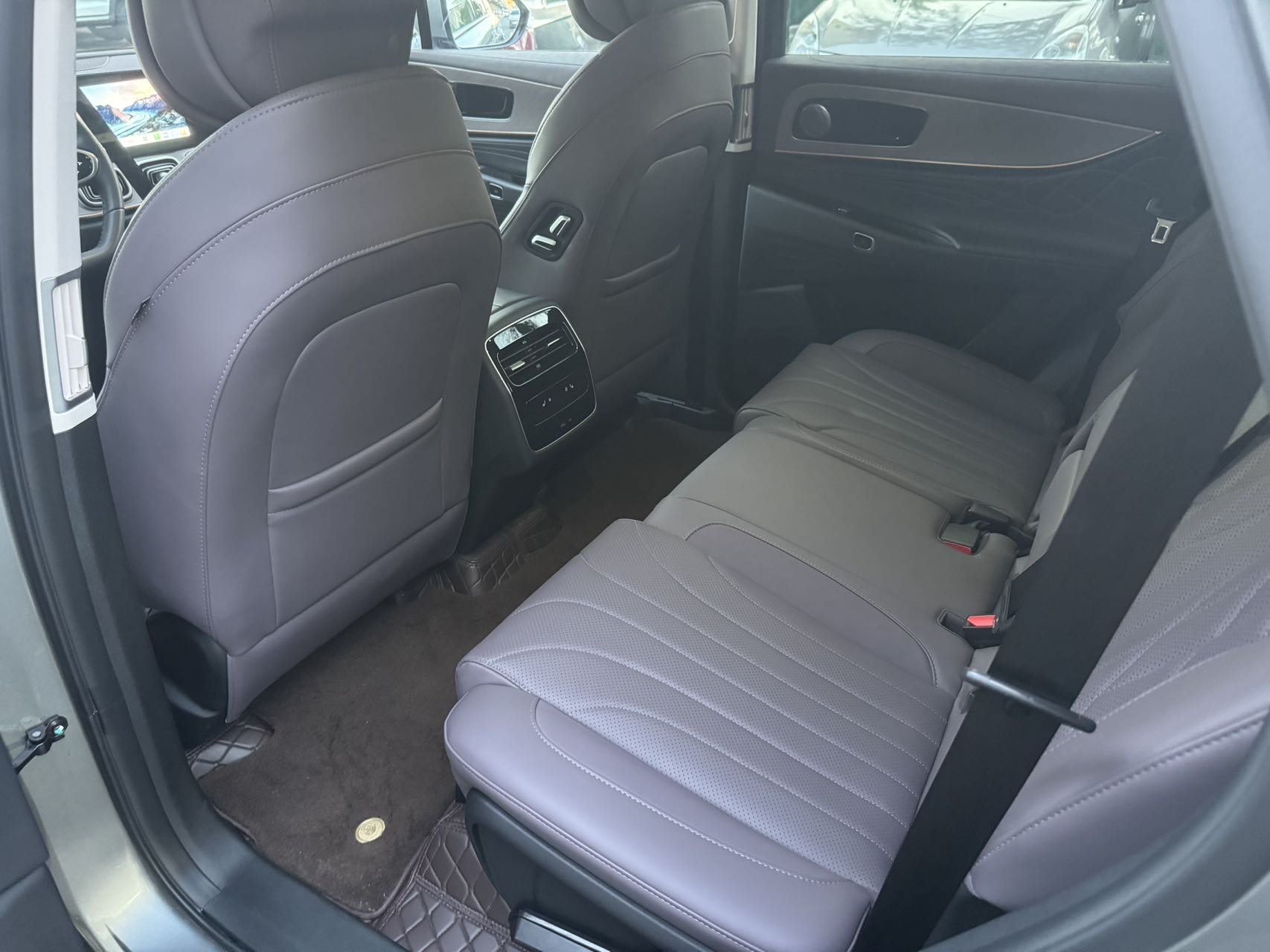 Chery 2025 Tiggo 9 C-DM 1.5T 106KM Super Enjoyment Edition 5-Seater