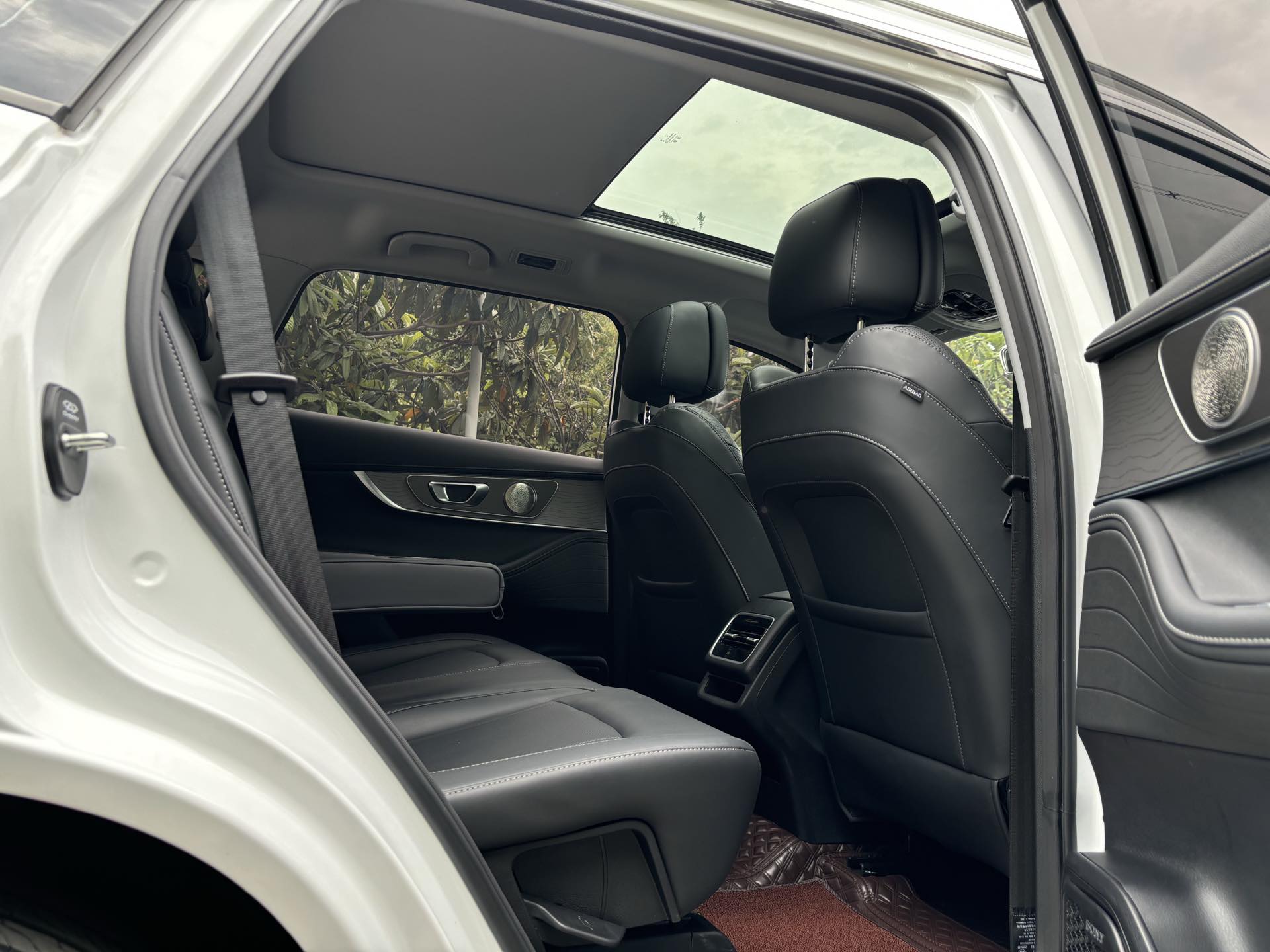 Chery 2025 Tiggo 8 PRO 1.6T 290T 2WD Luxury Edition