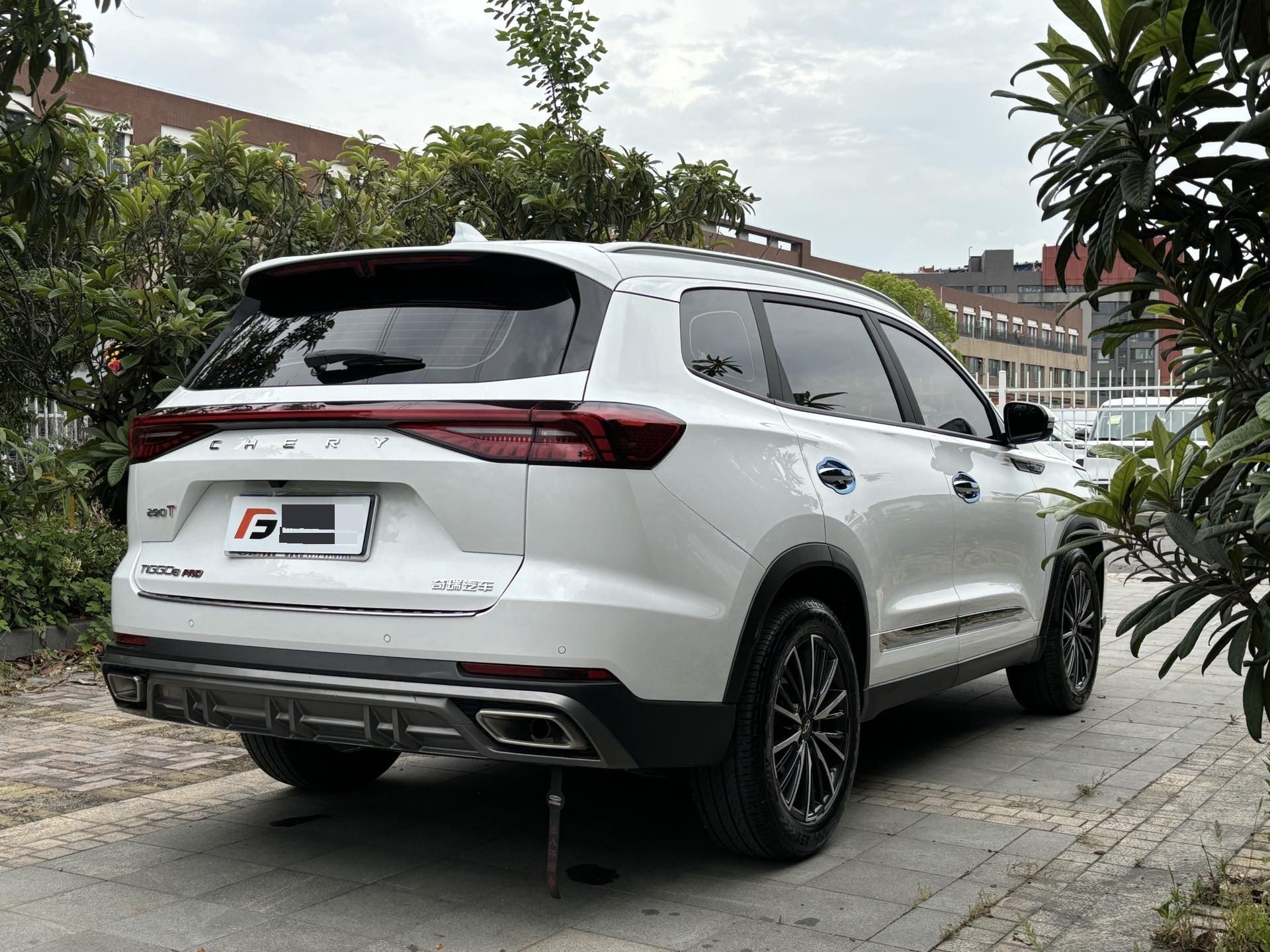 Chery 2025 Tiggo 8 PRO 1.6T 290T 2WD Luxury Edition