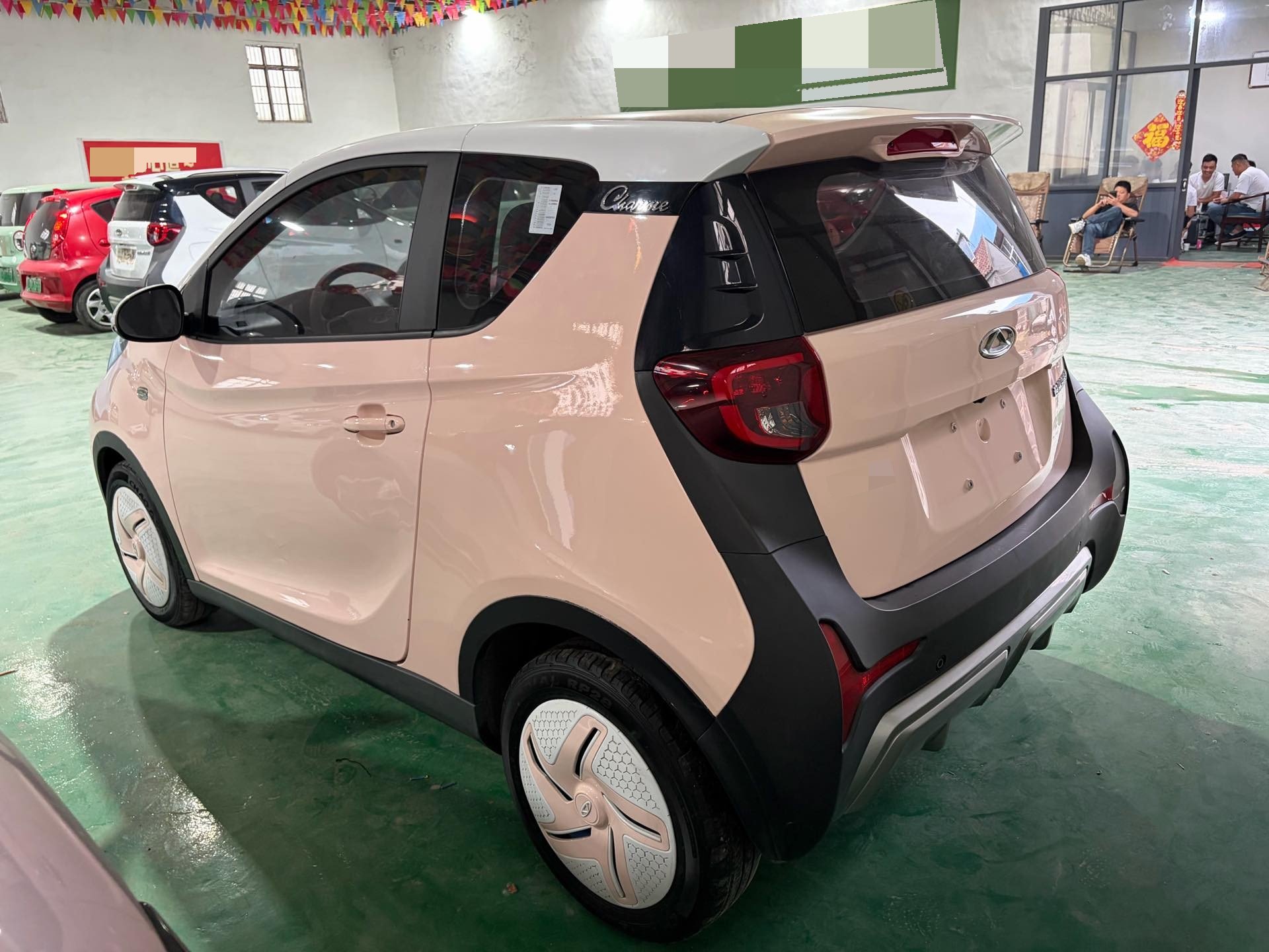 奇瑞 2022款 eQ1 甜粉款 全糖版 磷酸铁锂 30.7kWh 30kW 301km(改款二)