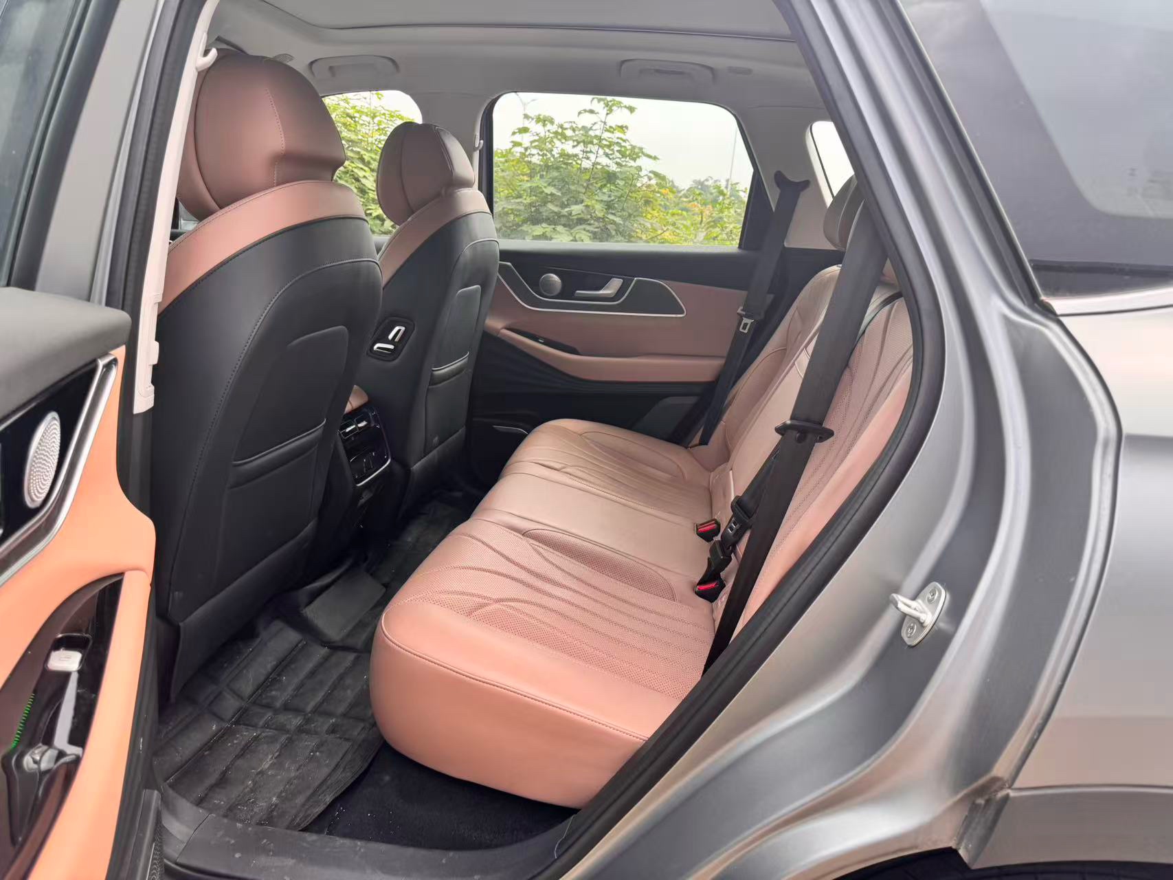 Chery 2024 Tiggo 8 L 2.0T 2WD Premium 5-Seater