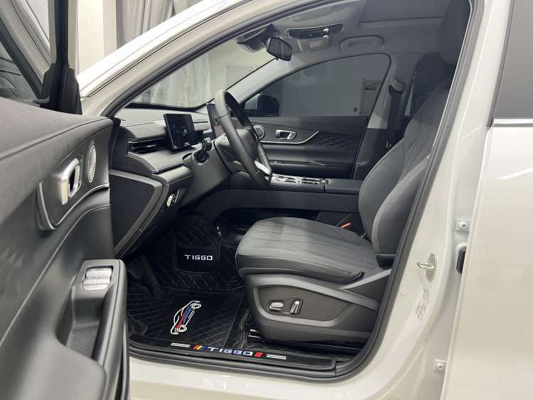 Chery 2025 Tiggo 8 PLUS 1.6TGDI 290TGDI Chenfeng Edition 5-Seater