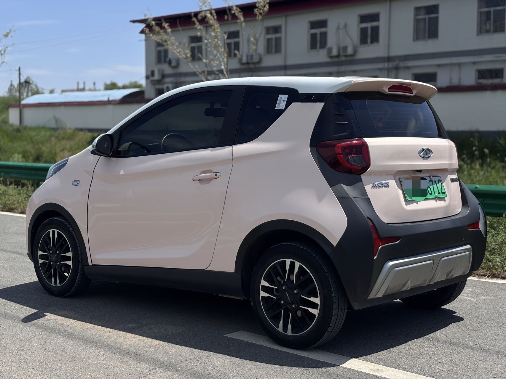 Chery 2022 eQ1 Sweet Pink Half Sugar Edition Ternary Lithium 30kW 301km