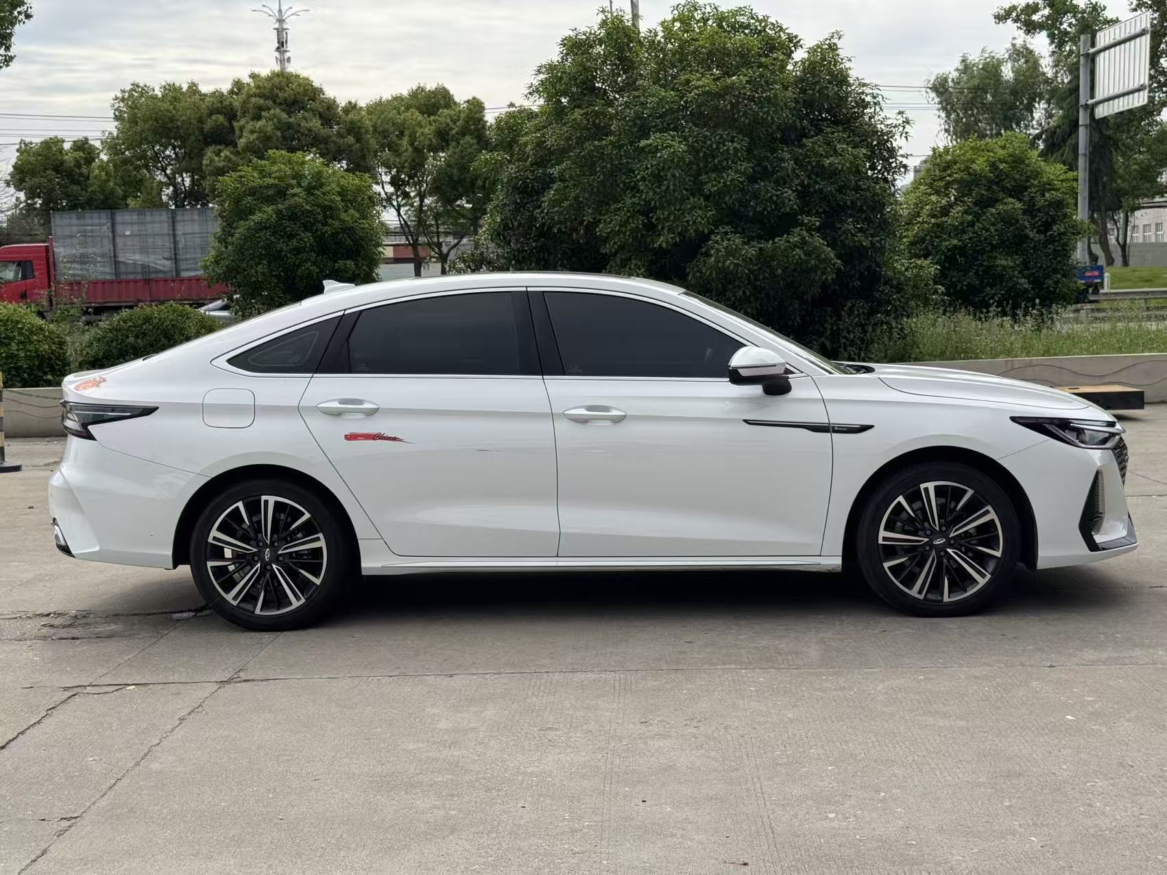 Chery 2022 Arrizo 8 1.6T Shang