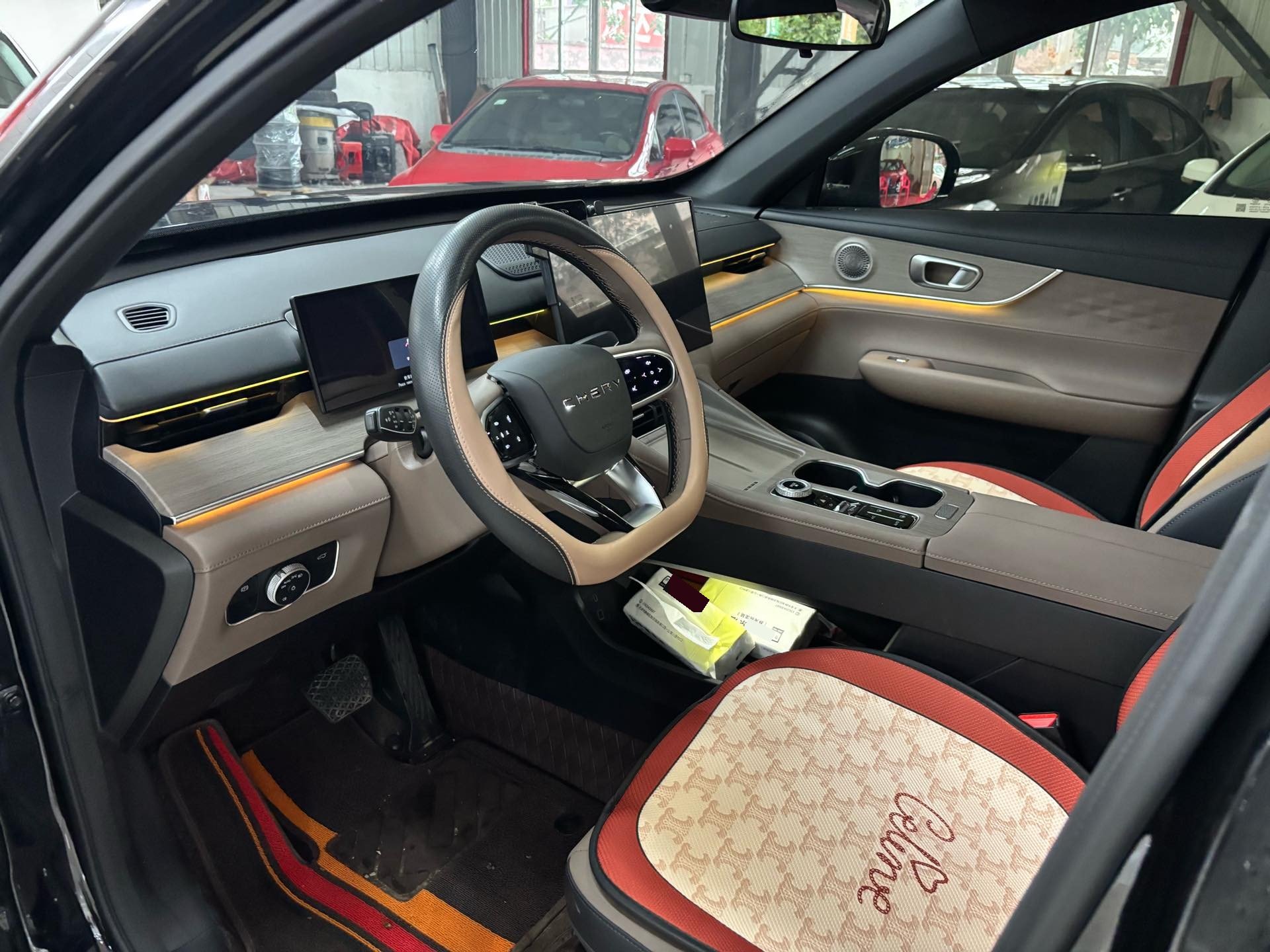 Chery 2025 Tiggo 8 PLUS 1.6TGDI 290TGDI Luxury