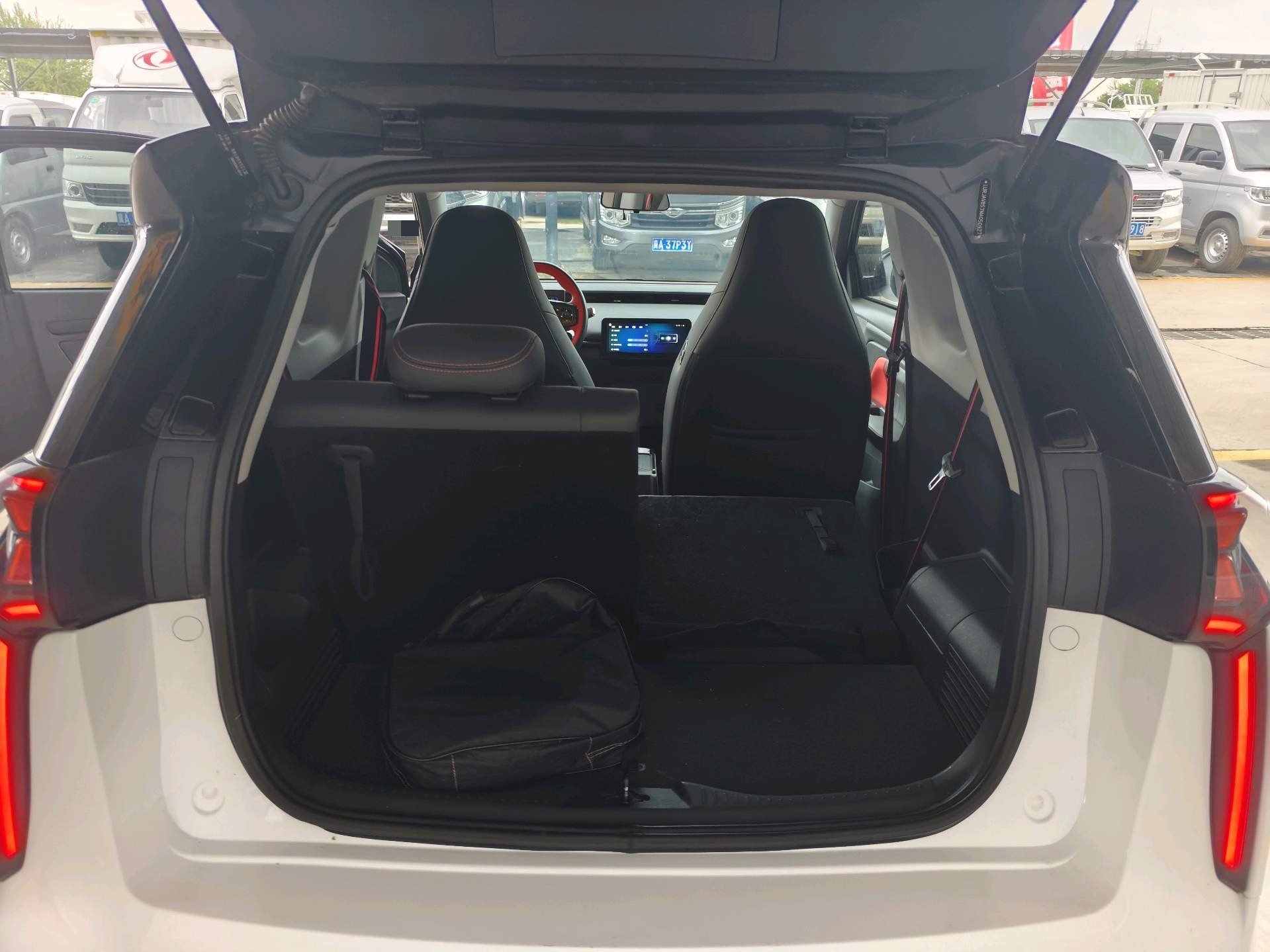 Chery 2022 Wujie Pro 301km魔兽版 LFP