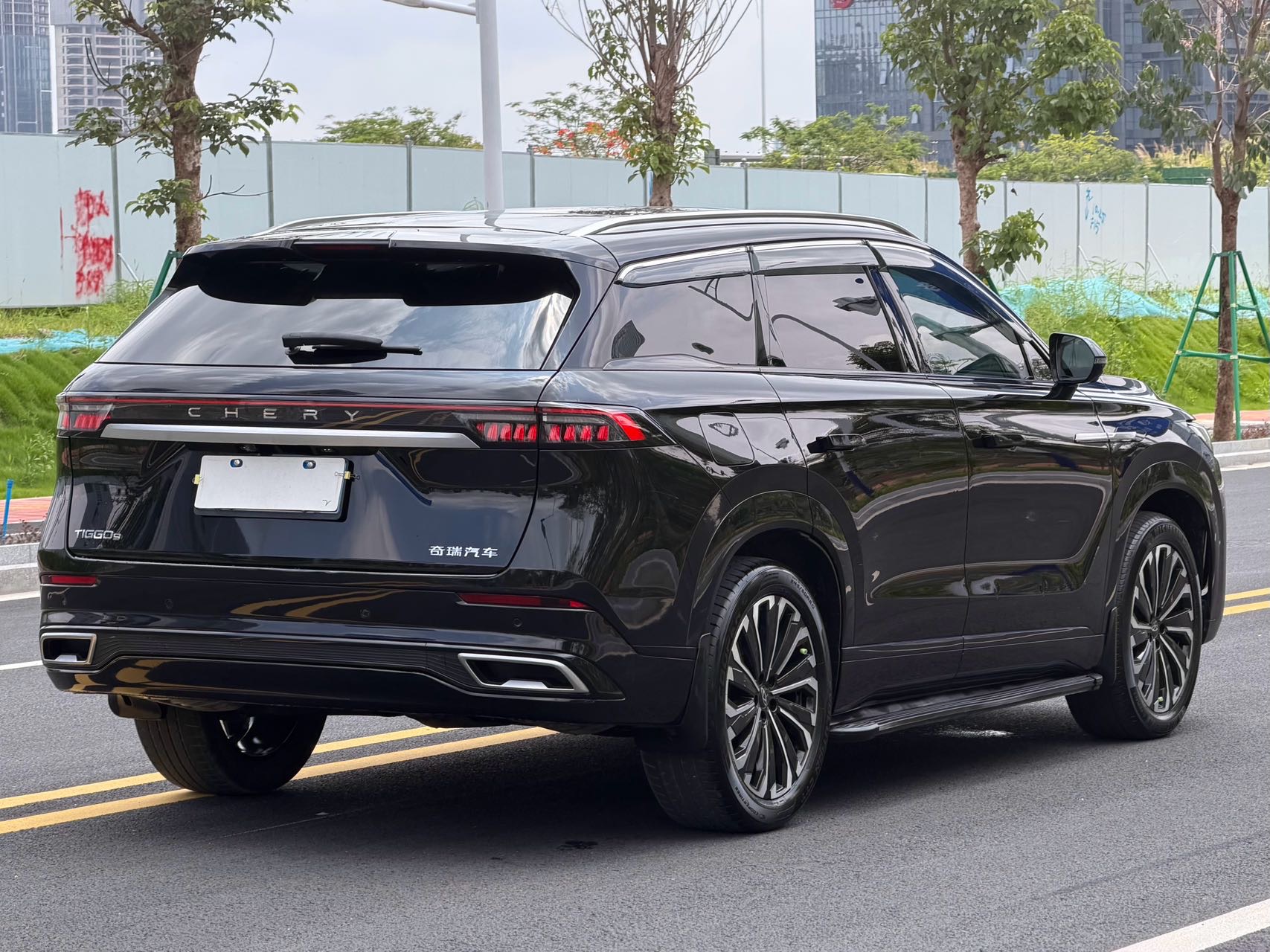 奇瑞 2023款 瑞虎9 2.0T 400T 两驱豪华版5座