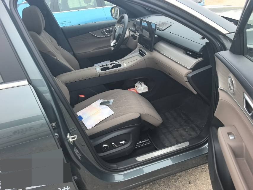 Chery 2025 Tiggo 8 PLUS 1.6TGDI 290TGDI Luxury