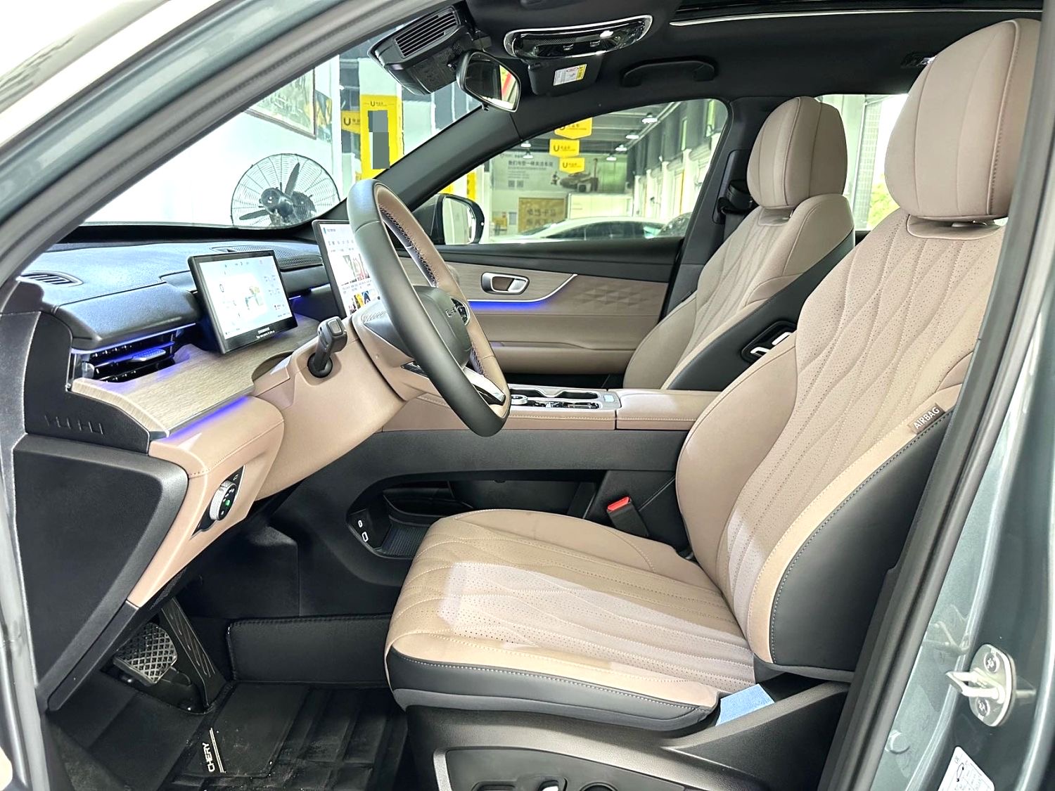 Chery 2025 Tiggo 8 PLUS 1.6TGDI 290TGDI Chengs