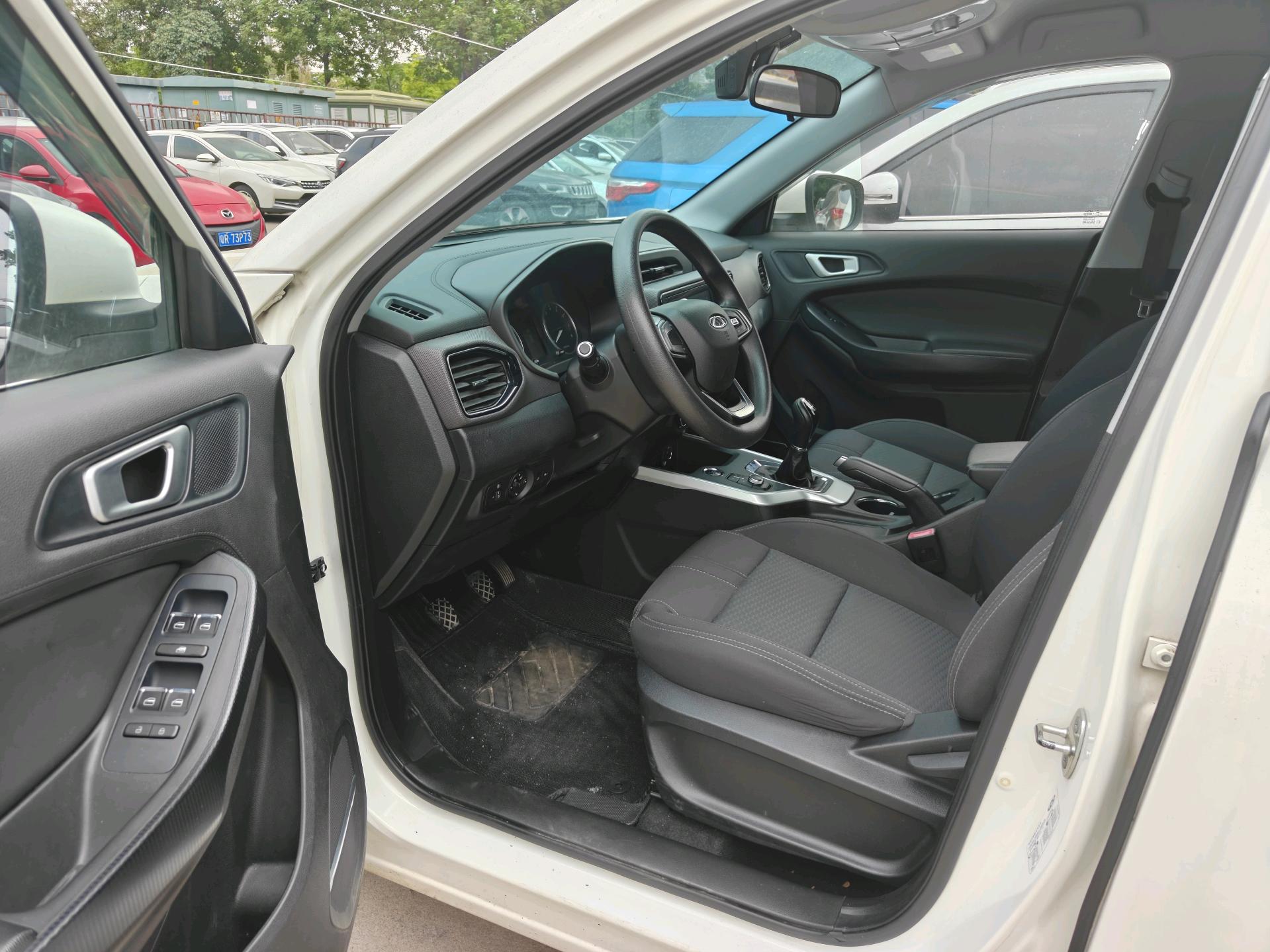 奇瑞 2019款 瑞虎5x HERO 1.5 时尚版