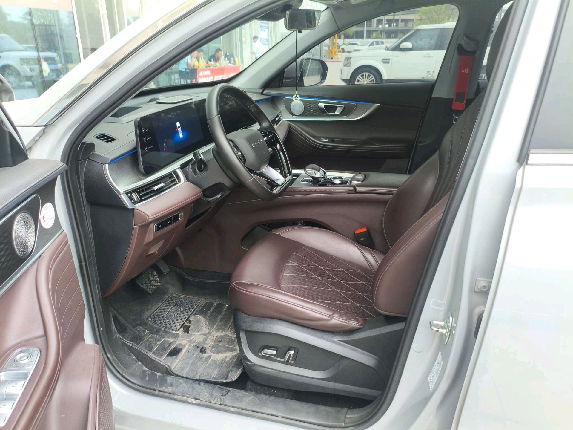 奇瑞 2022款 瑞虎8 PRO 1.6T 290T 两驱浩瀚版5座