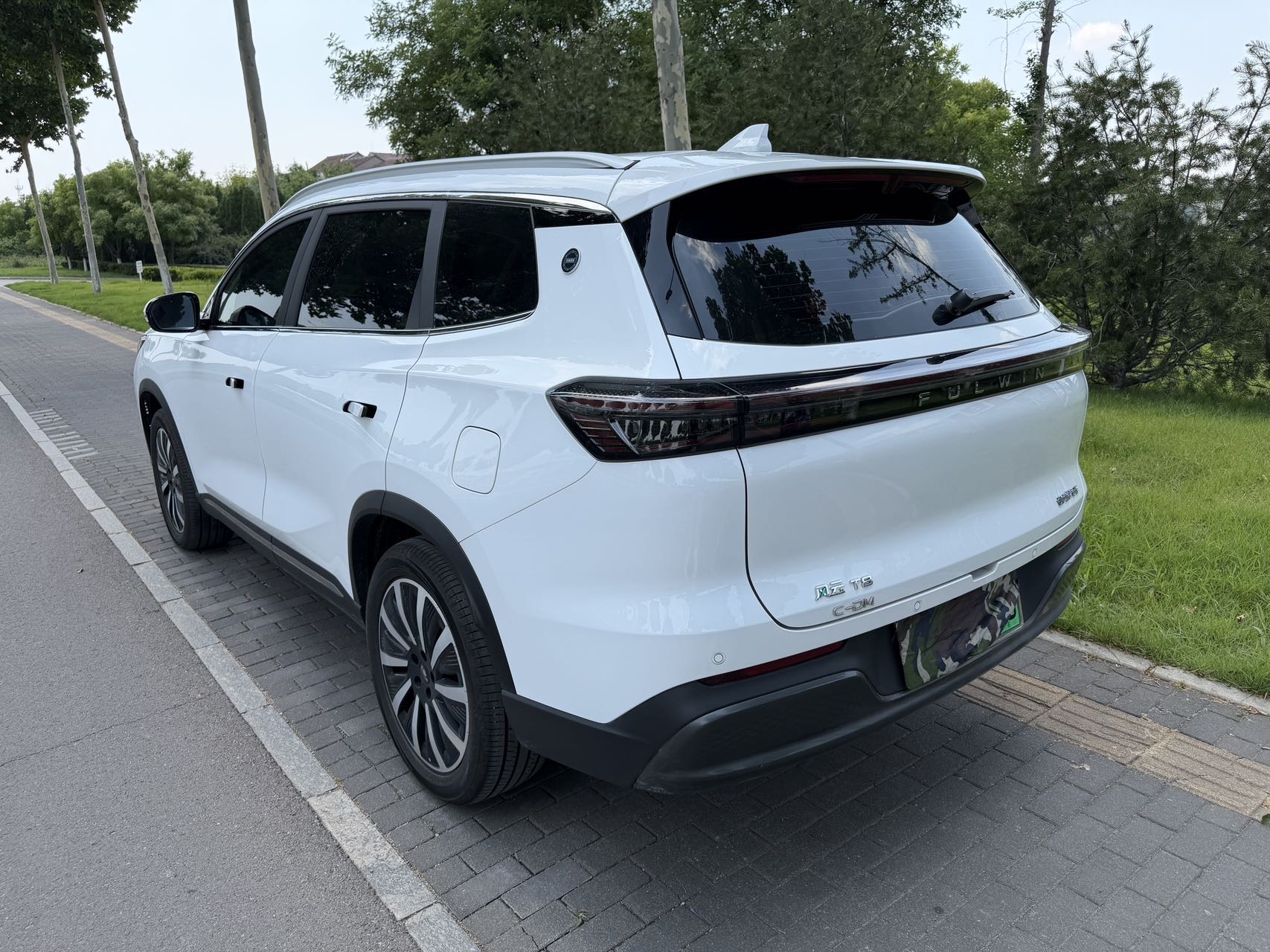 奇瑞 2025款 风云T8 1.5T 130km 舒适版5座