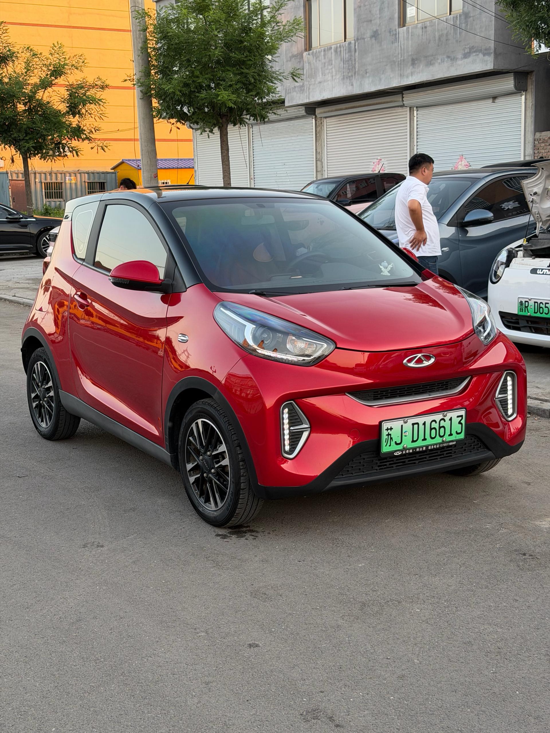 奇瑞 2022款 eQ1 甜粉款 半糖版 磷酸铁锂 30kW 301km(改款)