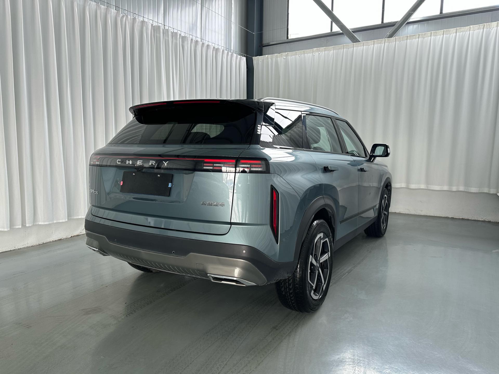 奇瑞 2023款 探索06 1.6T 都市版 两驱豪华