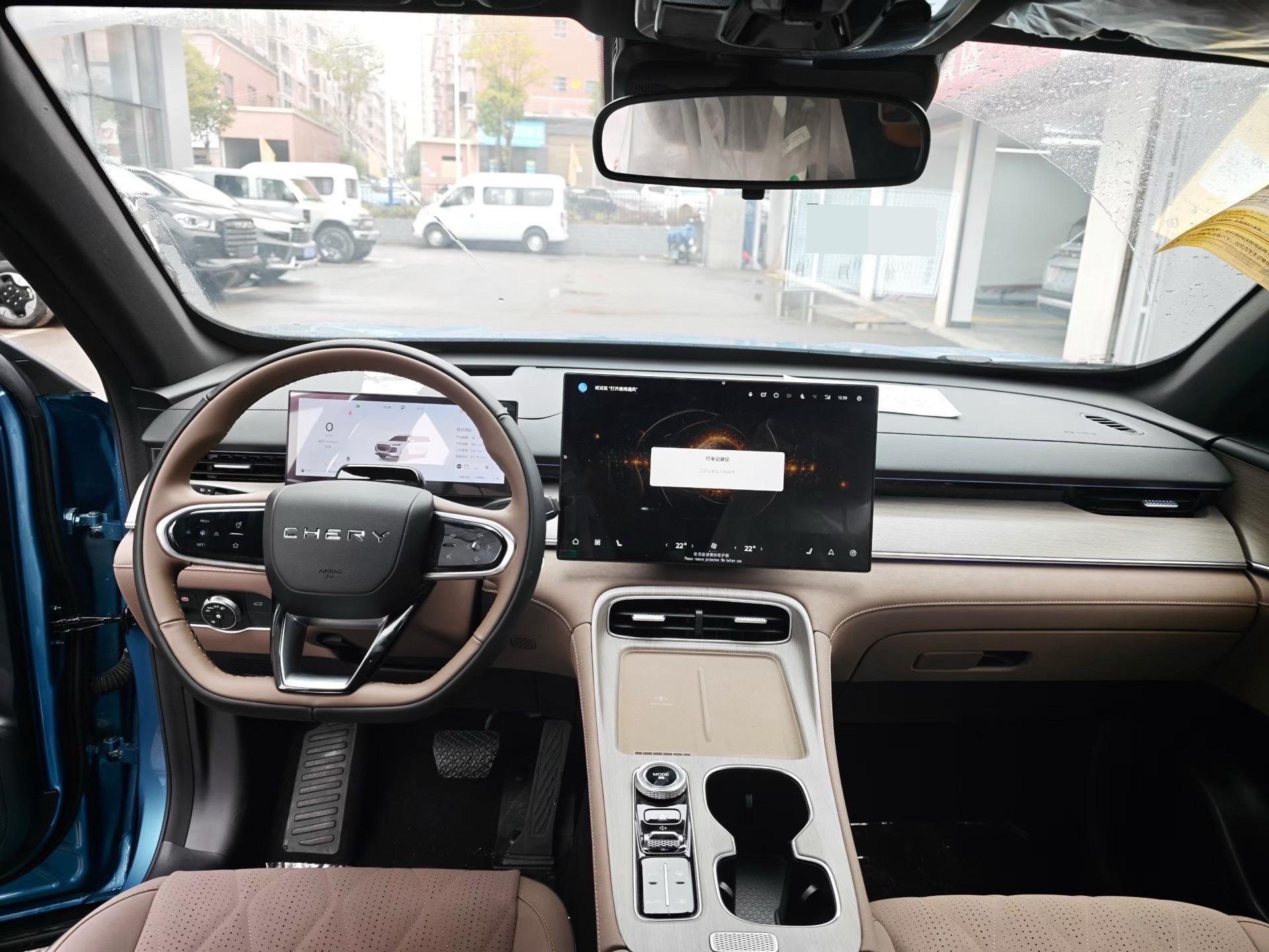 Chery 2025 Tiggo 8 PLUS 2.0TGDI 390TGDI Ring Tower Champion Edition
