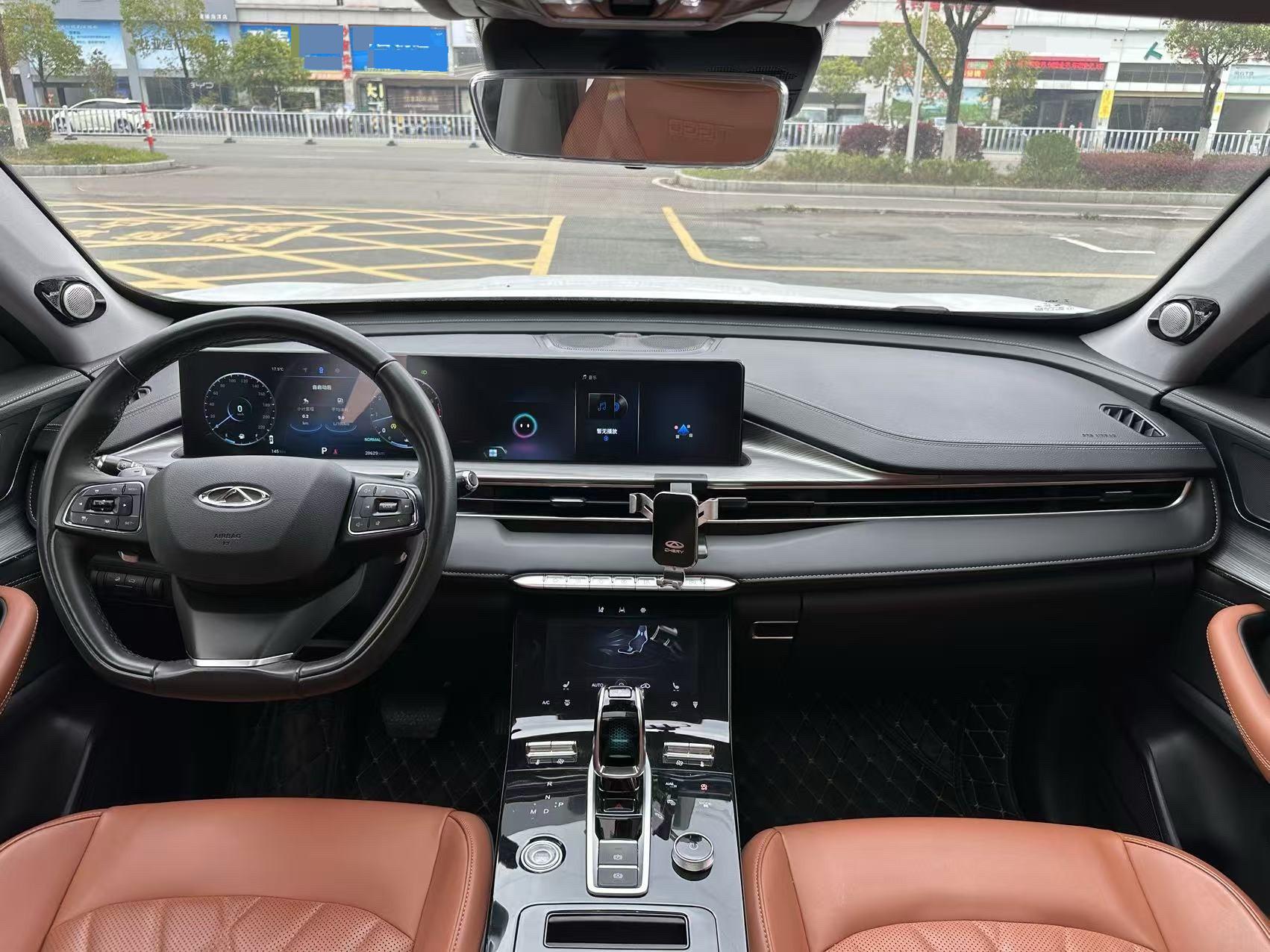 奇瑞 2022款 瑞虎8 PLUS 1.6TGDI 290TGDI 豪情版+