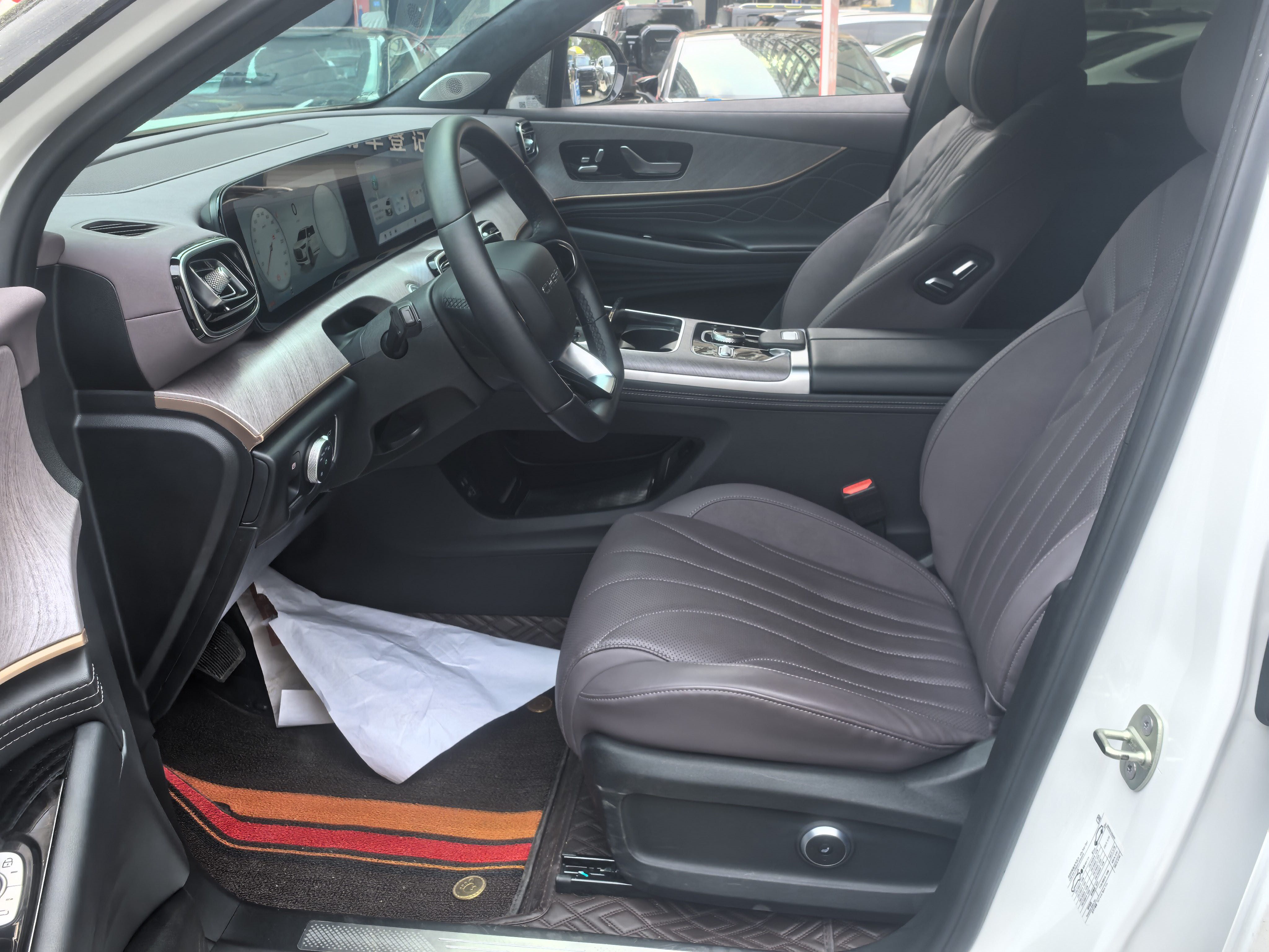 Chery 2025 Tiggo 9 2.0T 2WD Premium 5-Seater