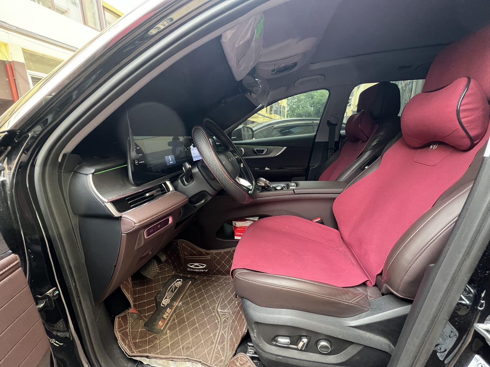 Chery 2024 Tiggo 8 PRO 2.0T 390T Champion Edition 2WD Peak 5-Seater