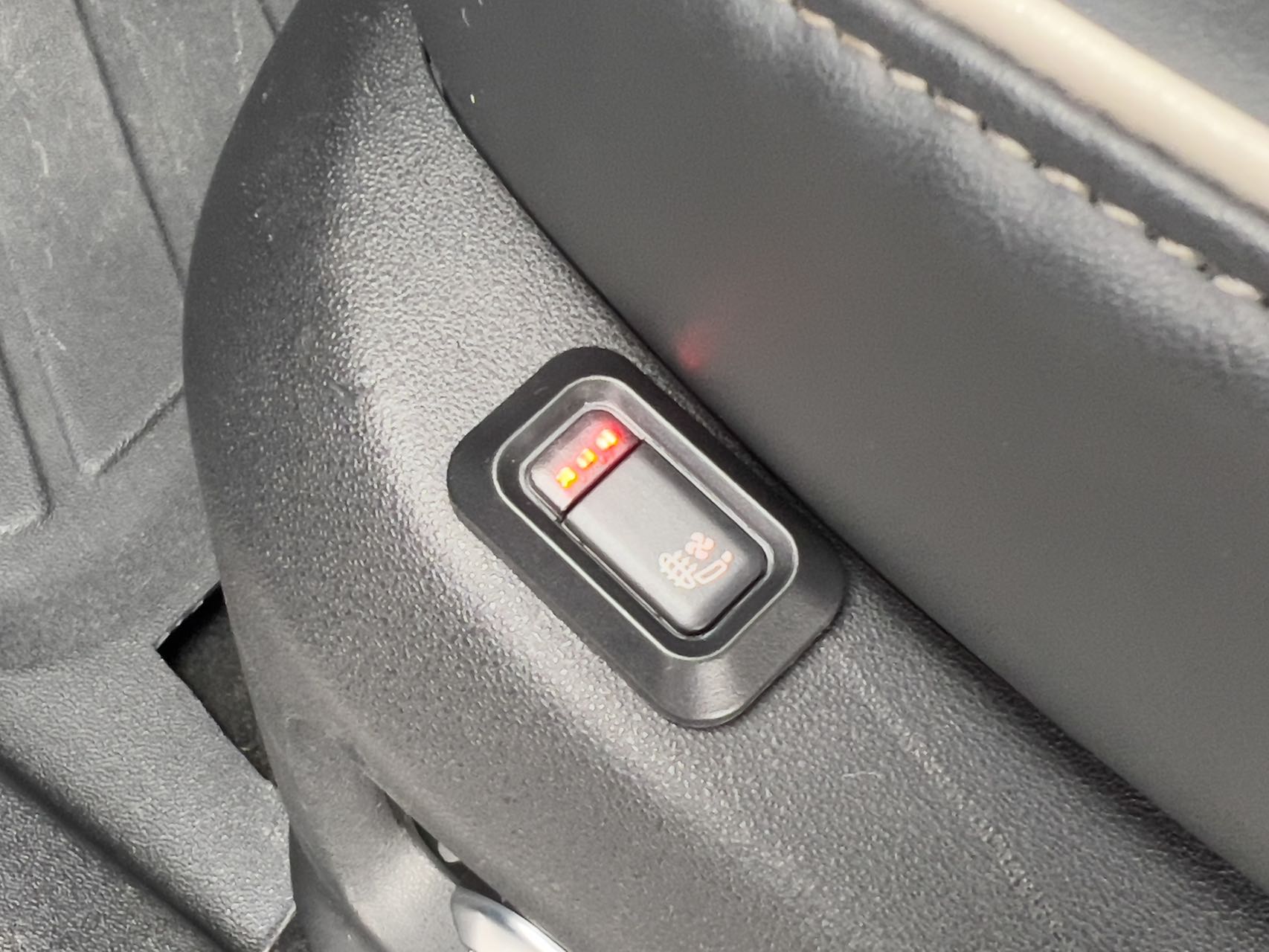 Chery 2022 eQ1 Sweet Pink Half Sugar Edition LFP 30kW 301km (facelift)