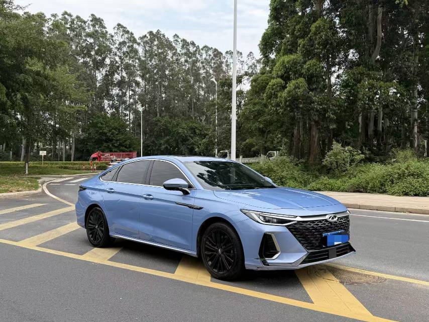 奇瑞 2022款 艾瑞泽8 1.6T 臻