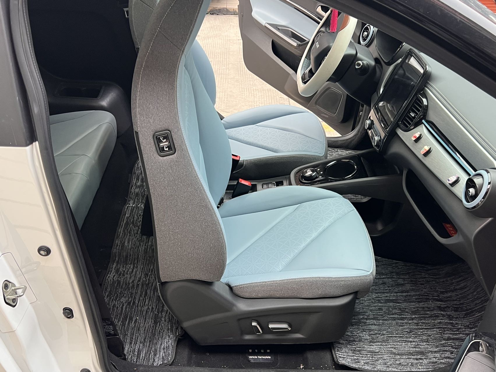 Chery 2022 eQ1 Sweet Pink Full Sugar Edition LFP 30kW 301km (Facelift)