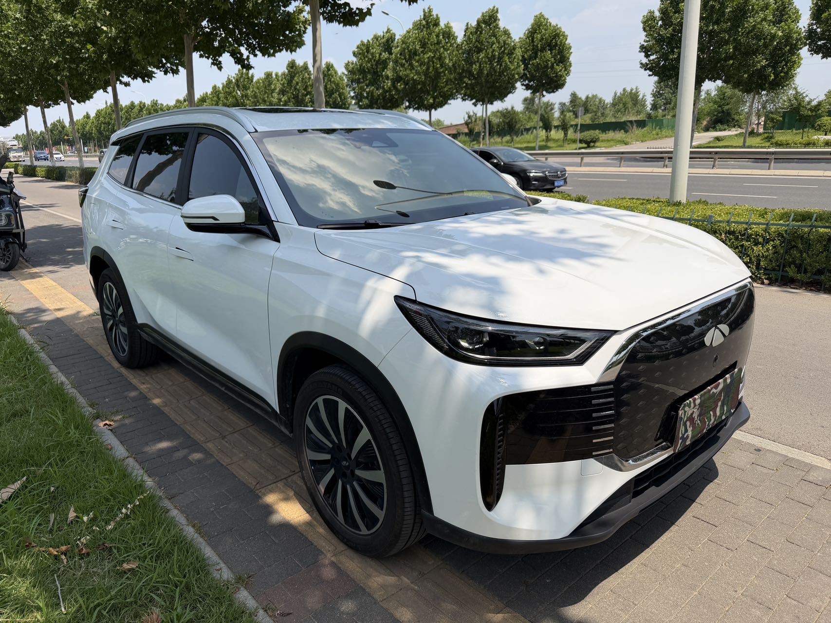 奇瑞 2025款 风云T8 1.5T 130km 舒适版5座