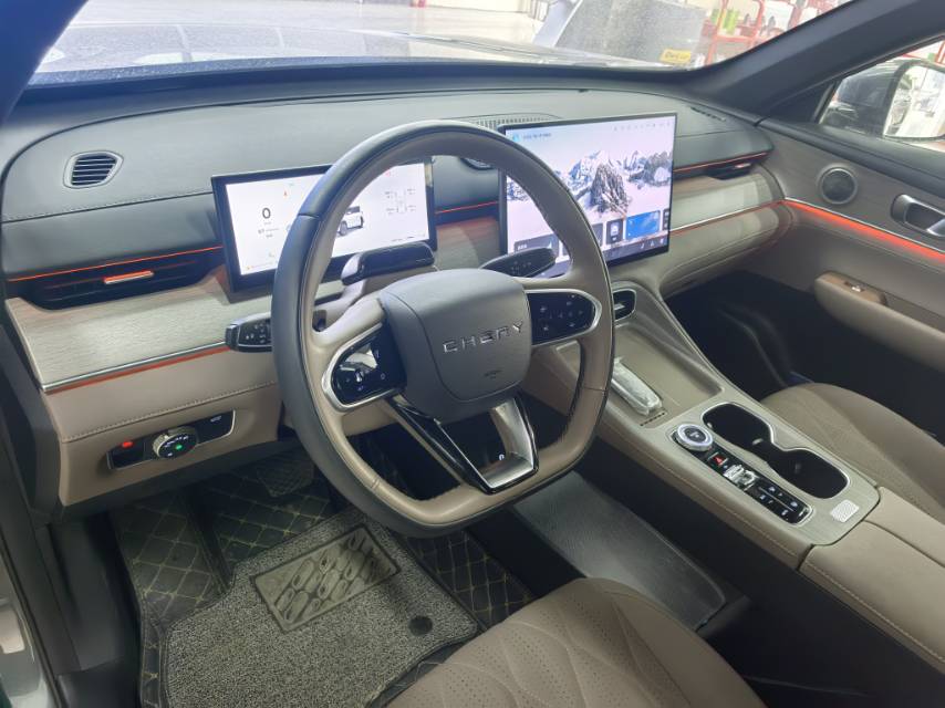 Chery 2025 Tiggo 8 PLUS 1.6TGDI 290TGDI Premium
