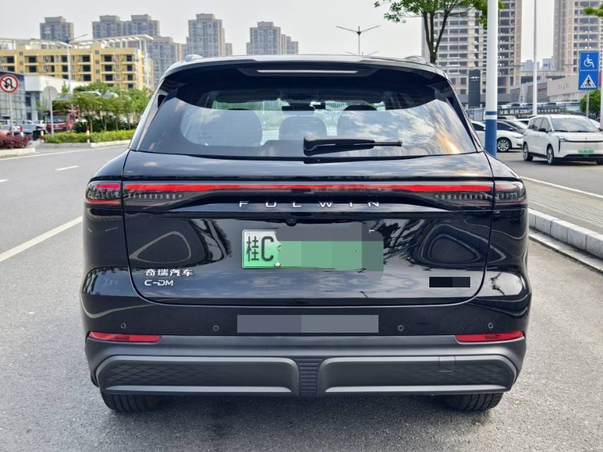奇瑞 2024款 风云T9 C-DM 1.5T 120 长续航版标准型5座