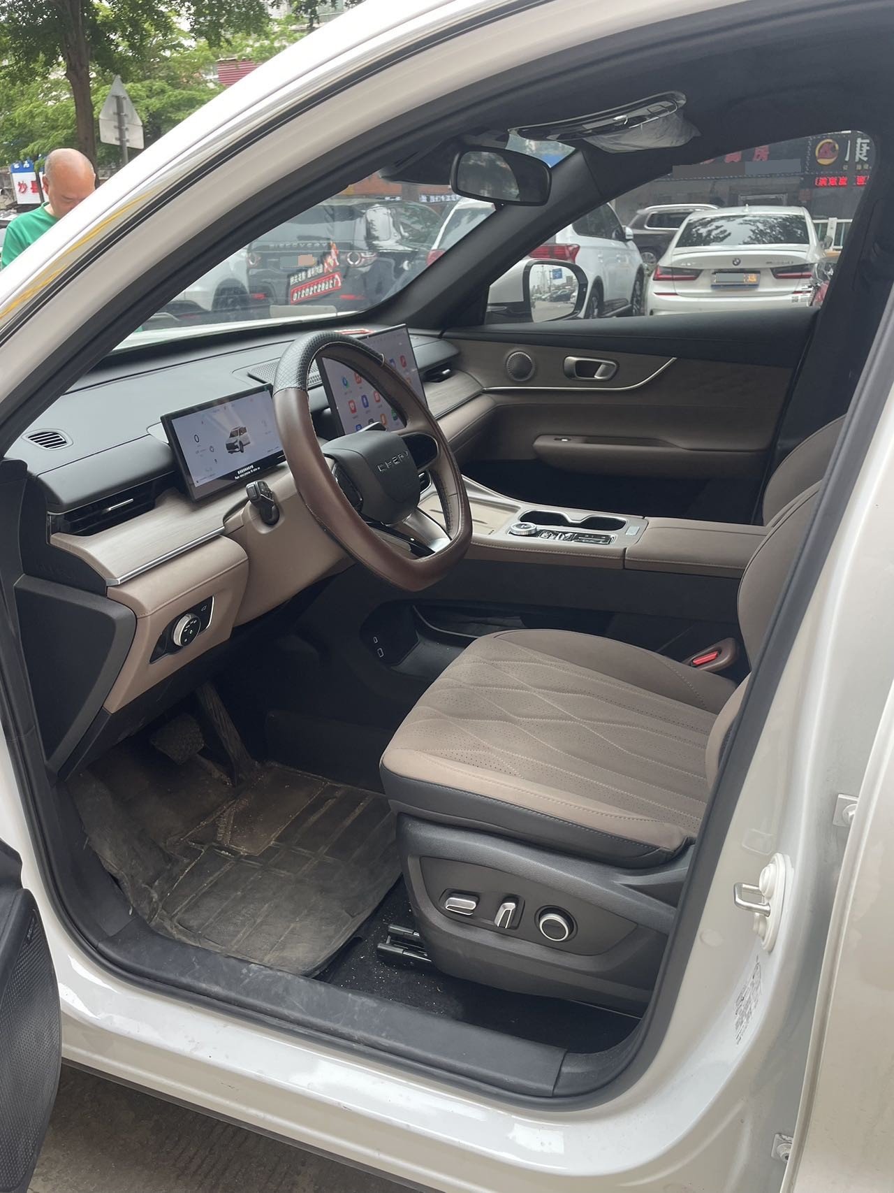 Chery 2025 Tiggo 8 PLUS 1.6TGDI 290TGDI Chengsheng Edition